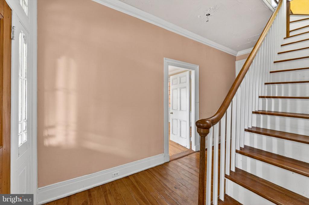 Address not available!, 3 Bedrooms Bedrooms, ,4 BathroomsBathrooms,Residential,15499 LA GRANGE LN,VACU2013556 MLS # VACU2013556