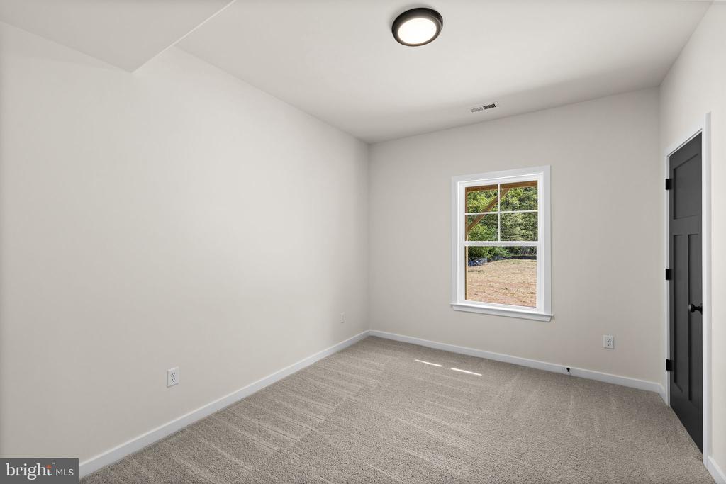 28264 MINE RUN RD, RHOADESVILLE, Virginia 22542, 4 Bedrooms Bedrooms, ,3 BathroomsBathrooms,Residential,28264 MINE RUN RD,VAOR2014096 MLS # VAOR2014096