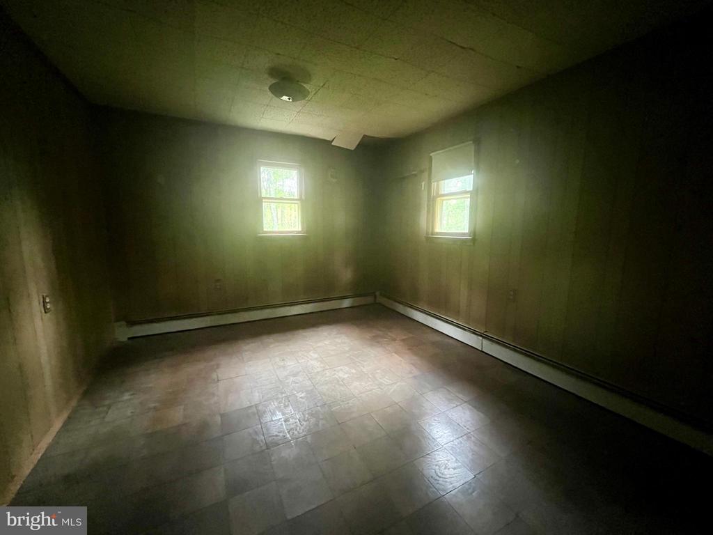 536 CIRCLE DR, STANLEY, Virginia 22851, 2 Bedrooms Bedrooms, ,1 BathroomBathrooms,Residential,536 CIRCLE DR,VAPA2006406 MLS # VAPA2006406