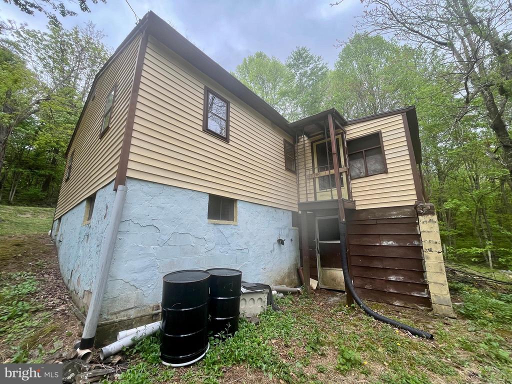 536 CIRCLE DR, STANLEY, Virginia 22851, 2 Bedrooms Bedrooms, ,1 BathroomBathrooms,Residential,536 CIRCLE DR,VAPA2006406 MLS # VAPA2006406