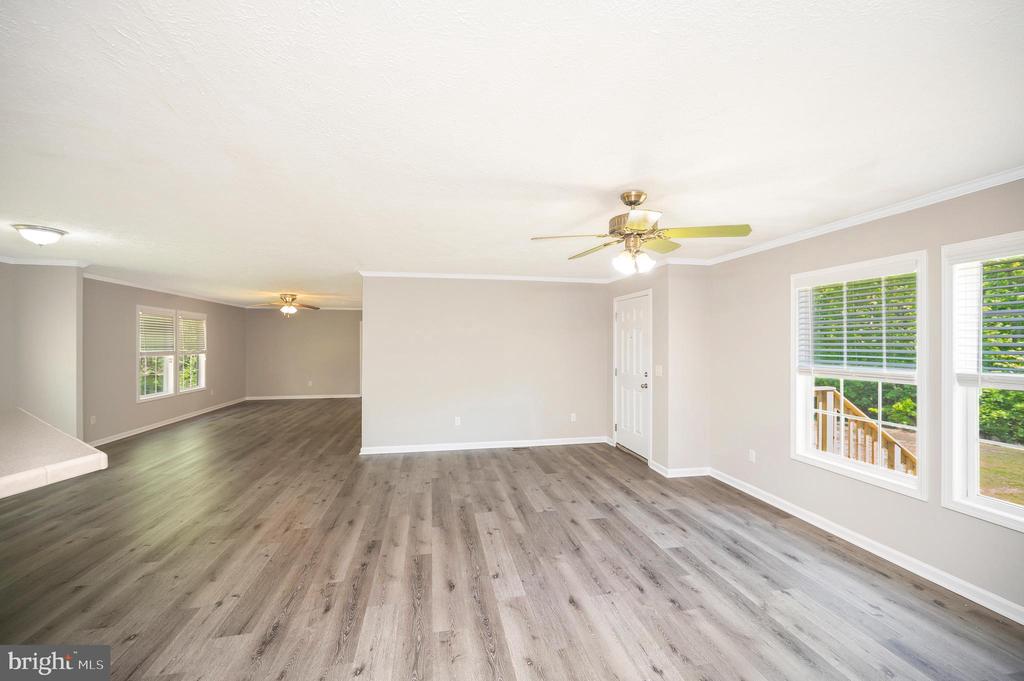 14200 W CATHARPIN RD, SPOTSYLVANIA, Virginia 22551, 4 Bedrooms Bedrooms, ,2 BathroomsBathrooms,Residential,14200 W CATHARPIN RD,VASP2041206 MLS # VASP2041206