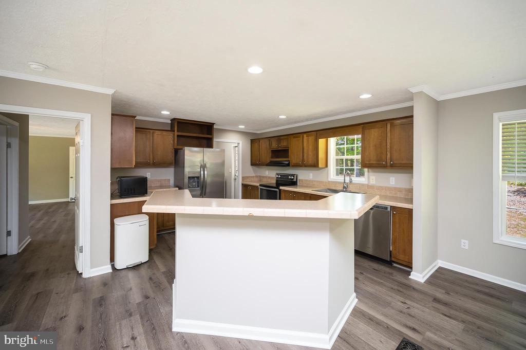 14200 W CATHARPIN RD, SPOTSYLVANIA, Virginia 22551, 4 Bedrooms Bedrooms, ,2 BathroomsBathrooms,Residential,14200 W CATHARPIN RD,VASP2041206 MLS # VASP2041206