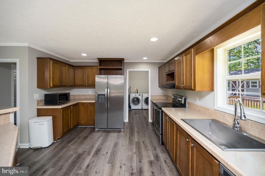 14200 W CATHARPIN RD, SPOTSYLVANIA, Virginia 22551, 4 Bedrooms Bedrooms, ,2 BathroomsBathrooms,Residential,14200 W CATHARPIN RD,VASP2041206 MLS # VASP2041206
