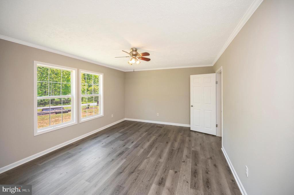 14200 W CATHARPIN RD, SPOTSYLVANIA, Virginia 22551, 4 Bedrooms Bedrooms, ,2 BathroomsBathrooms,Residential,14200 W CATHARPIN RD,VASP2041206 MLS # VASP2041206