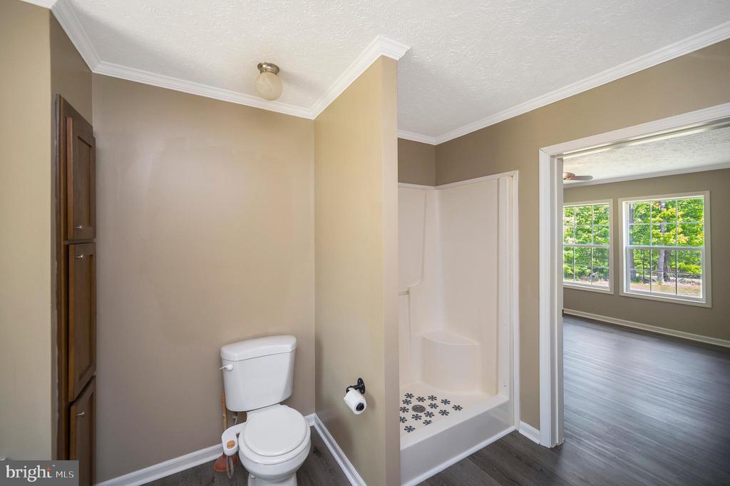 14200 W CATHARPIN RD, SPOTSYLVANIA, Virginia 22551, 4 Bedrooms Bedrooms, ,2 BathroomsBathrooms,Residential,14200 W CATHARPIN RD,VASP2041206 MLS # VASP2041206
