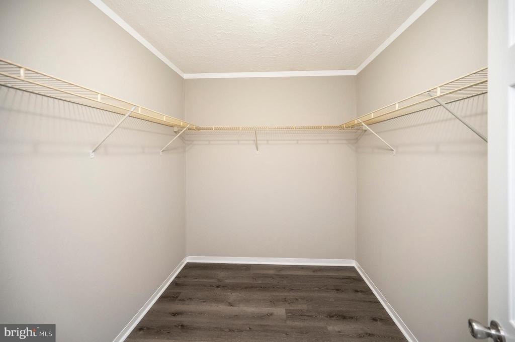 14200 W CATHARPIN RD, SPOTSYLVANIA, Virginia 22551, 4 Bedrooms Bedrooms, ,2 BathroomsBathrooms,Residential,14200 W CATHARPIN RD,VASP2041206 MLS # VASP2041206