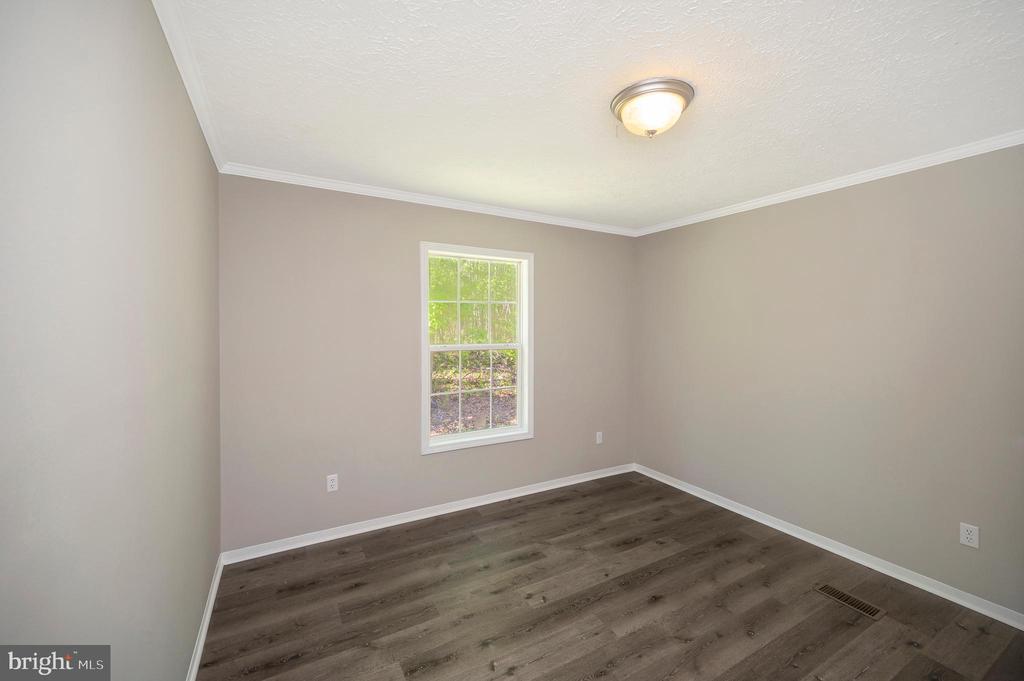 14200 W CATHARPIN RD, SPOTSYLVANIA, Virginia 22551, 4 Bedrooms Bedrooms, ,2 BathroomsBathrooms,Residential,14200 W CATHARPIN RD,VASP2041206 MLS # VASP2041206