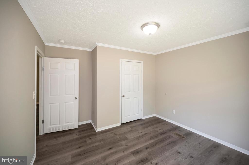 14200 W CATHARPIN RD, SPOTSYLVANIA, Virginia 22551, 4 Bedrooms Bedrooms, ,2 BathroomsBathrooms,Residential,14200 W CATHARPIN RD,VASP2041206 MLS # VASP2041206