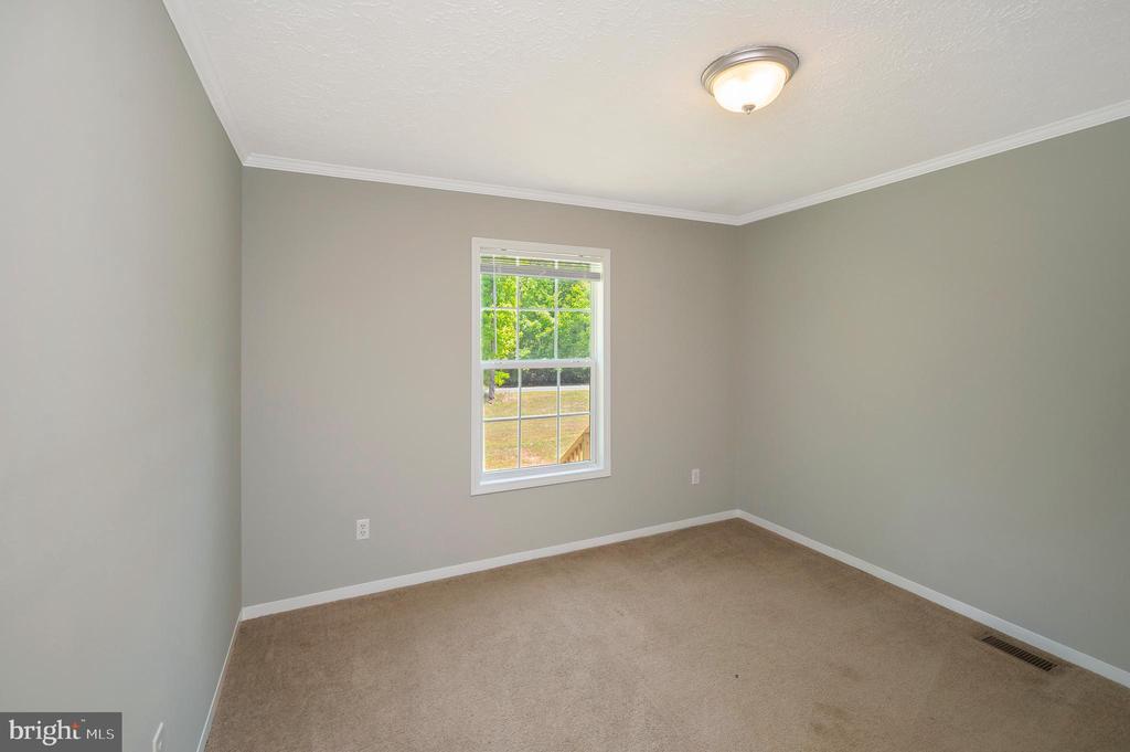 14200 W CATHARPIN RD, SPOTSYLVANIA, Virginia 22551, 4 Bedrooms Bedrooms, ,2 BathroomsBathrooms,Residential,14200 W CATHARPIN RD,VASP2041206 MLS # VASP2041206