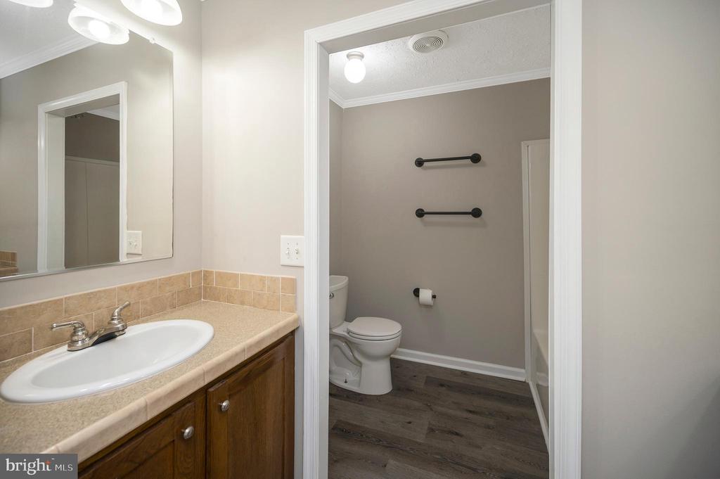 14200 W CATHARPIN RD, SPOTSYLVANIA, Virginia 22551, 4 Bedrooms Bedrooms, ,2 BathroomsBathrooms,Residential,14200 W CATHARPIN RD,VASP2041206 MLS # VASP2041206