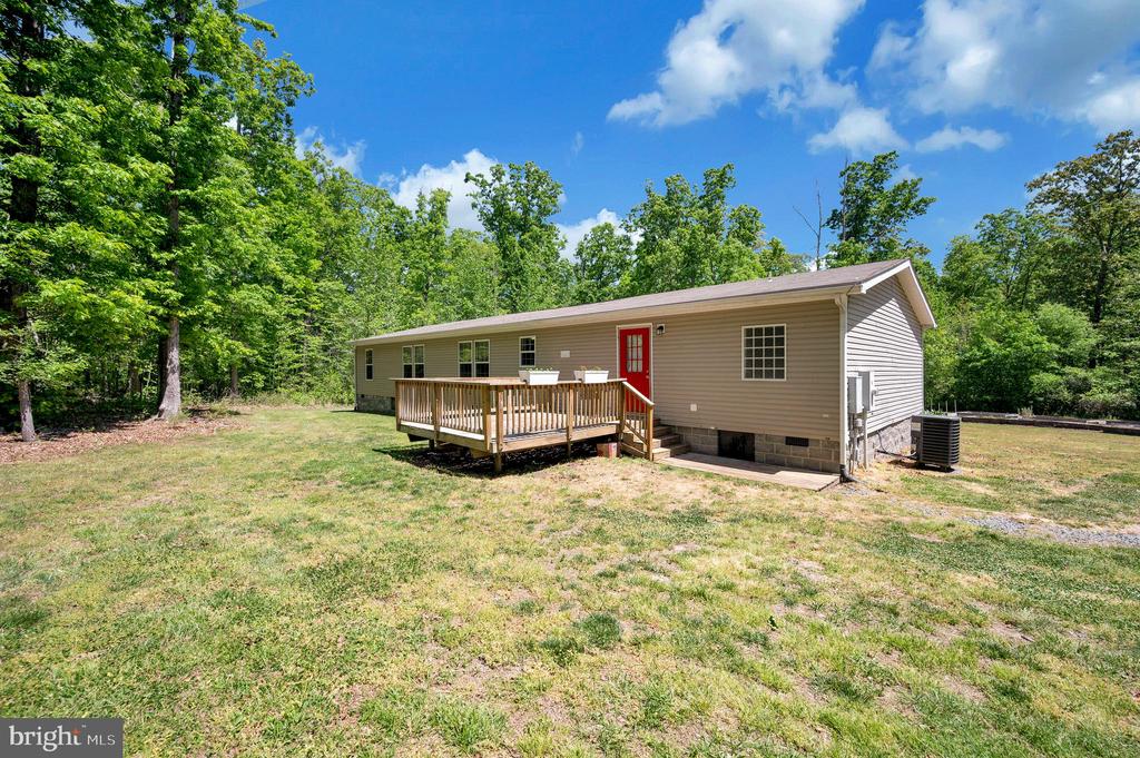 14200 W CATHARPIN RD, SPOTSYLVANIA, Virginia 22551, 4 Bedrooms Bedrooms, ,2 BathroomsBathrooms,Residential,14200 W CATHARPIN RD,VASP2041206 MLS # VASP2041206