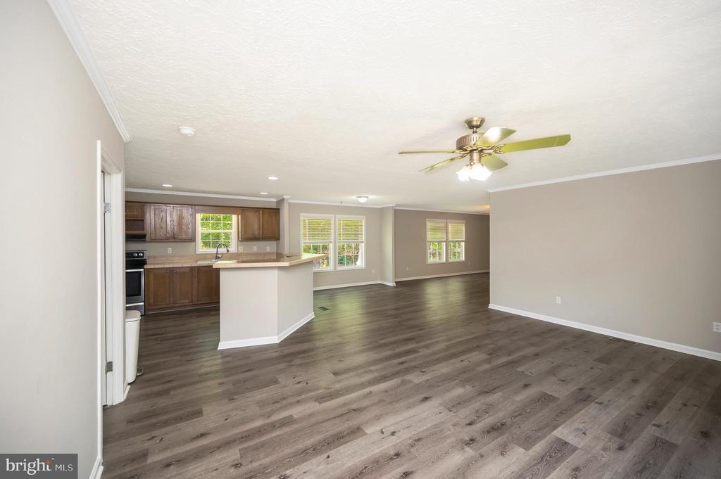 14200 W CATHARPIN RD, SPOTSYLVANIA, Virginia 22551, 4 Bedrooms Bedrooms, ,2 BathroomsBathrooms,Residential,14200 W CATHARPIN RD,VASP2041206 MLS # VASP2041206