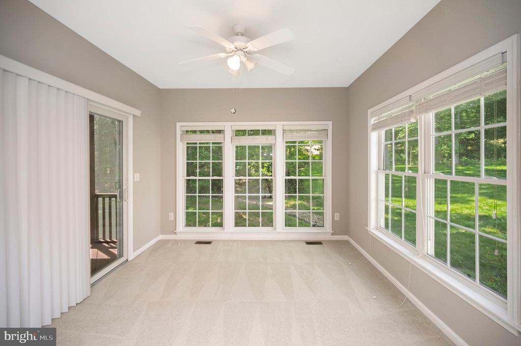 209 SAND TRAP LN, LOCUST GROVE, Virginia 22508, 5 Bedrooms Bedrooms, ,3 BathroomsBathrooms,Residential,209 SAND TRAP LN,VAOR2014068 MLS # VAOR2014068