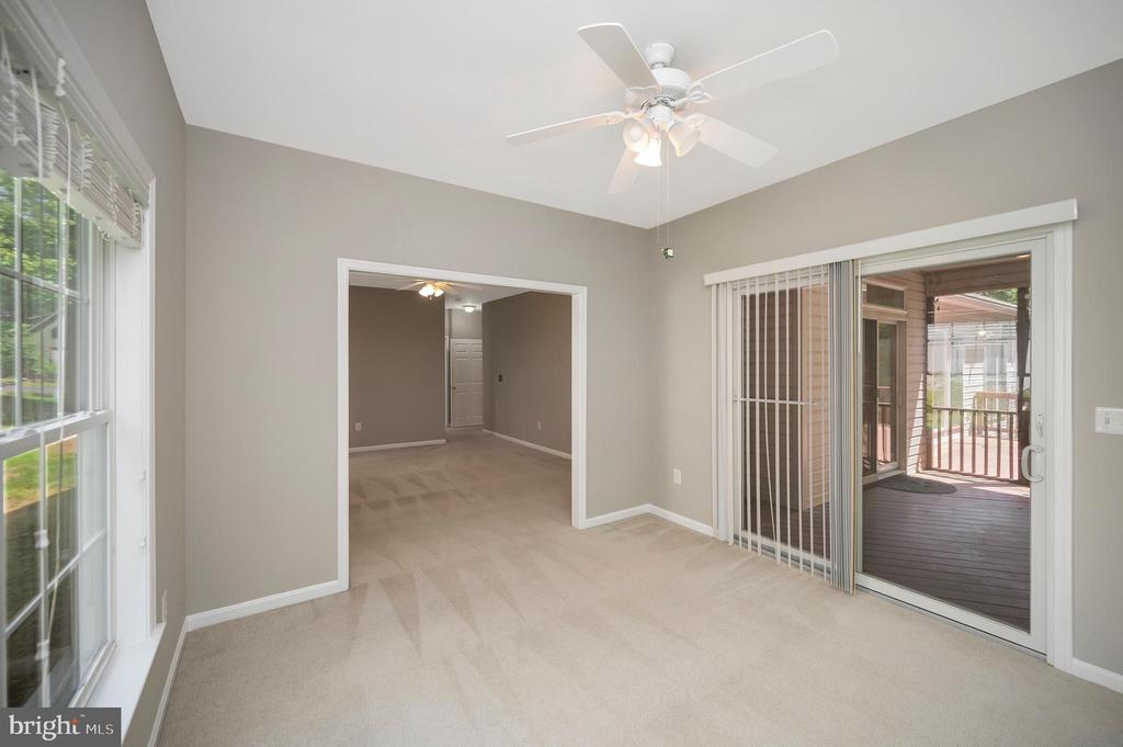 209 SAND TRAP LN, LOCUST GROVE, Virginia 22508, 5 Bedrooms Bedrooms, ,3 BathroomsBathrooms,Residential,209 SAND TRAP LN,VAOR2014068 MLS # VAOR2014068