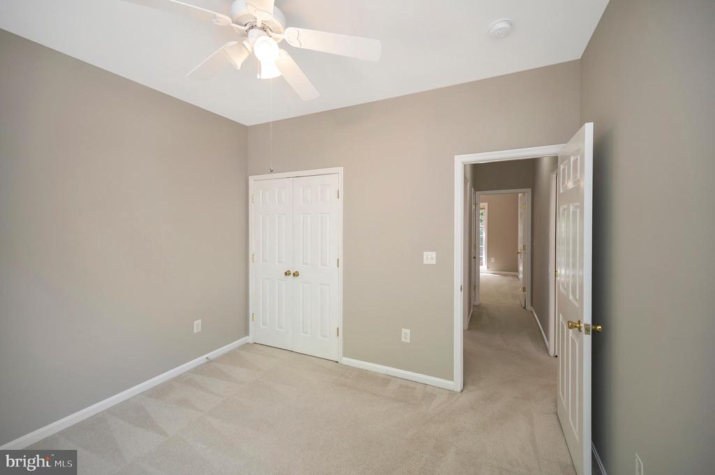 209 SAND TRAP LN, LOCUST GROVE, Virginia 22508, 5 Bedrooms Bedrooms, ,3 BathroomsBathrooms,Residential,209 SAND TRAP LN,VAOR2014068 MLS # VAOR2014068
