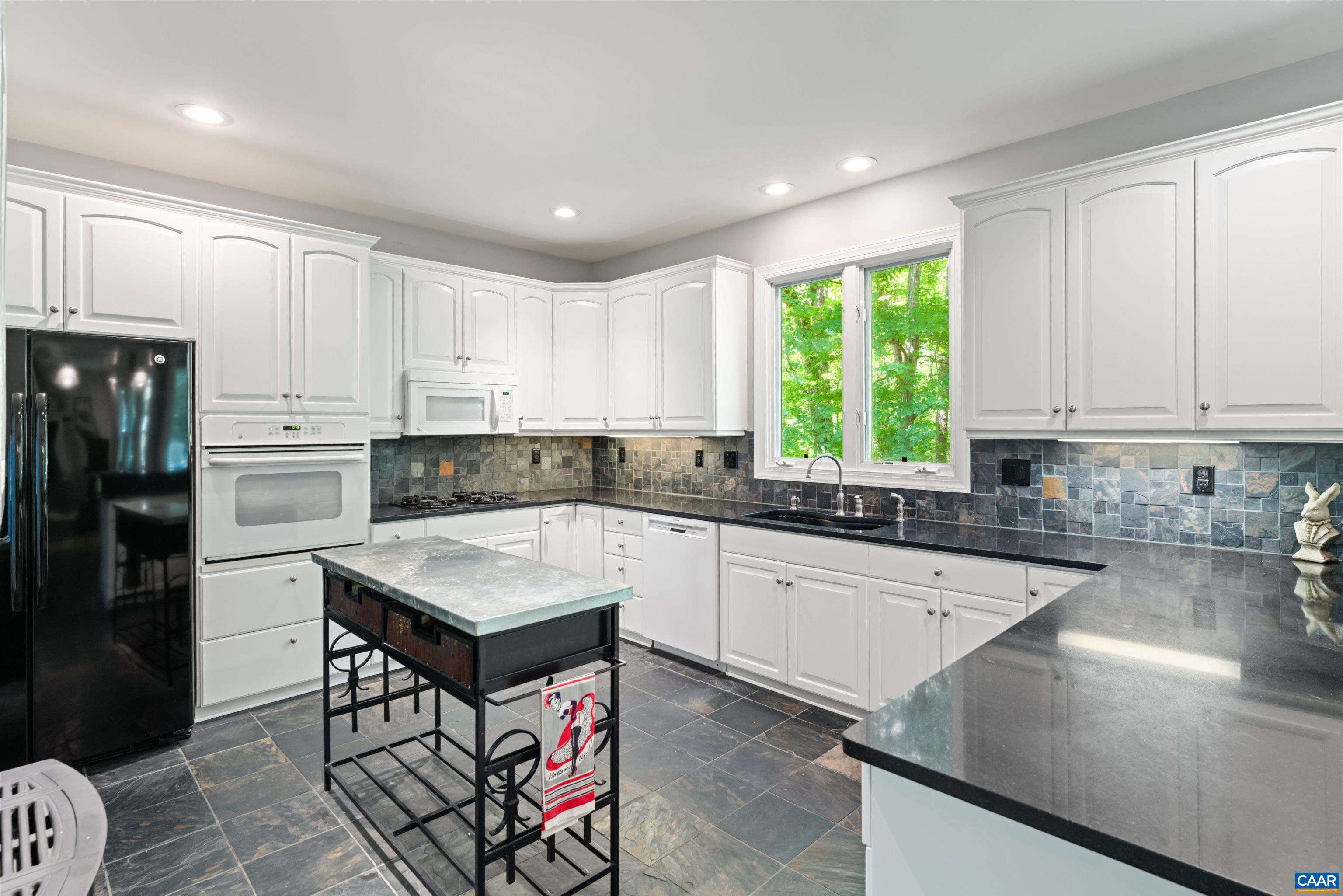 912 KING WILLIAM DR, CHARLOTTESVILLE, Virginia 22901, 5 Bedrooms Bedrooms, ,3 BathroomsBathrooms,Residential,912 KING WILLIAM DR,676721 MLS # 676721