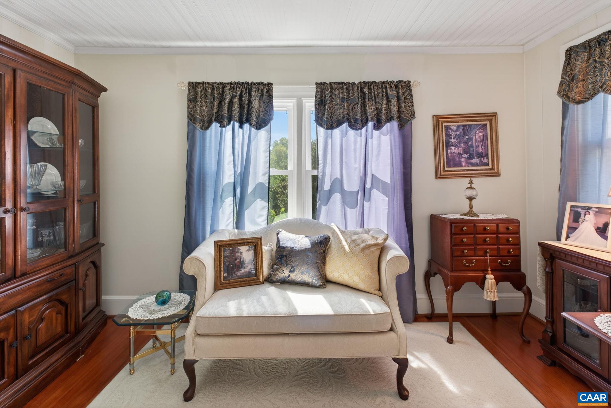28 RIDGEWAY FARM CT, KESWICK, Virginia 22947, 4 Bedrooms Bedrooms, ,2 BathroomsBathrooms,Residential,28 RIDGEWAY FARM CT,676852 MLS # 676852