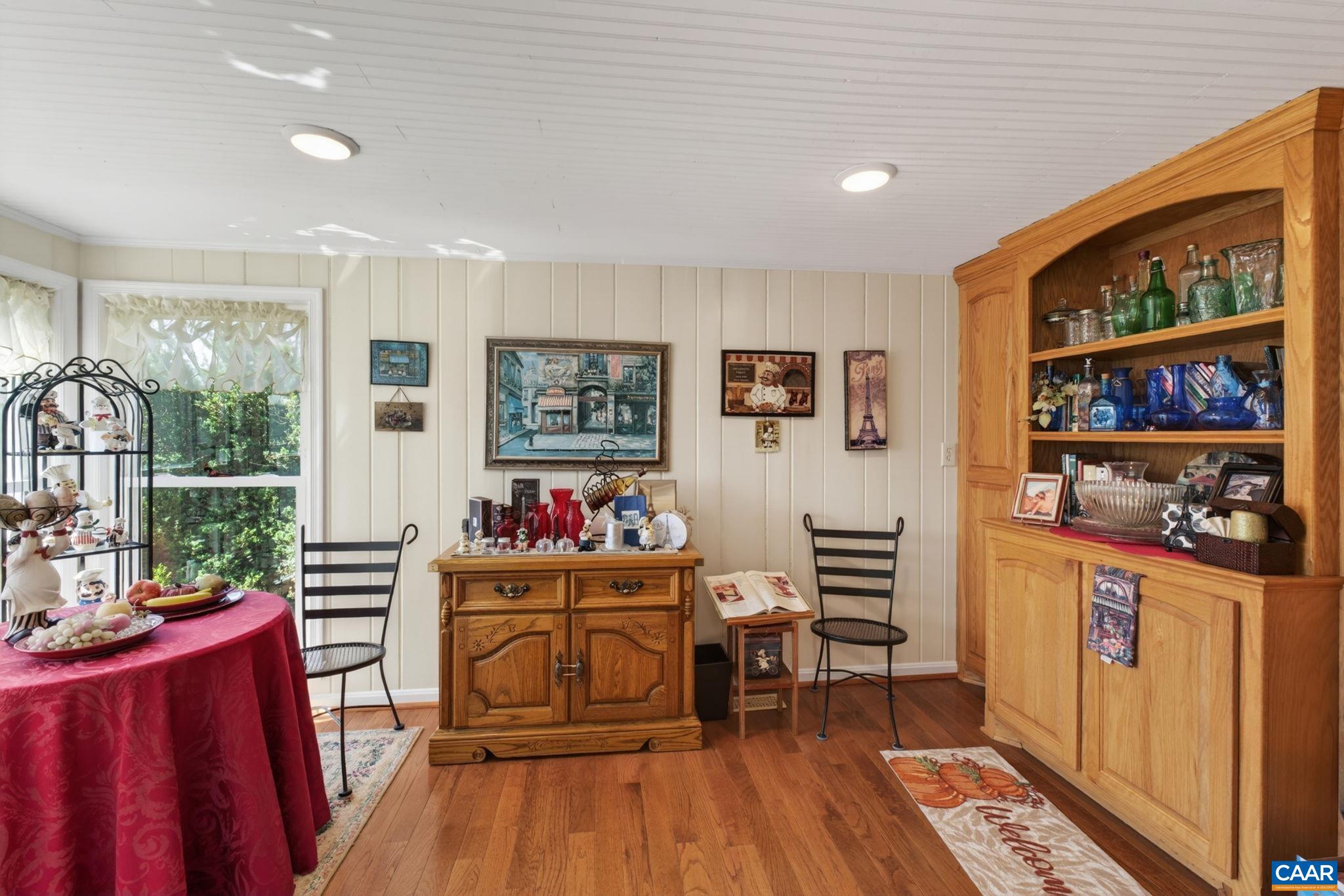 28 RIDGEWAY FARM CT, KESWICK, Virginia 22947, 4 Bedrooms Bedrooms, ,2 BathroomsBathrooms,Residential,28 RIDGEWAY FARM CT,676852 MLS # 676852