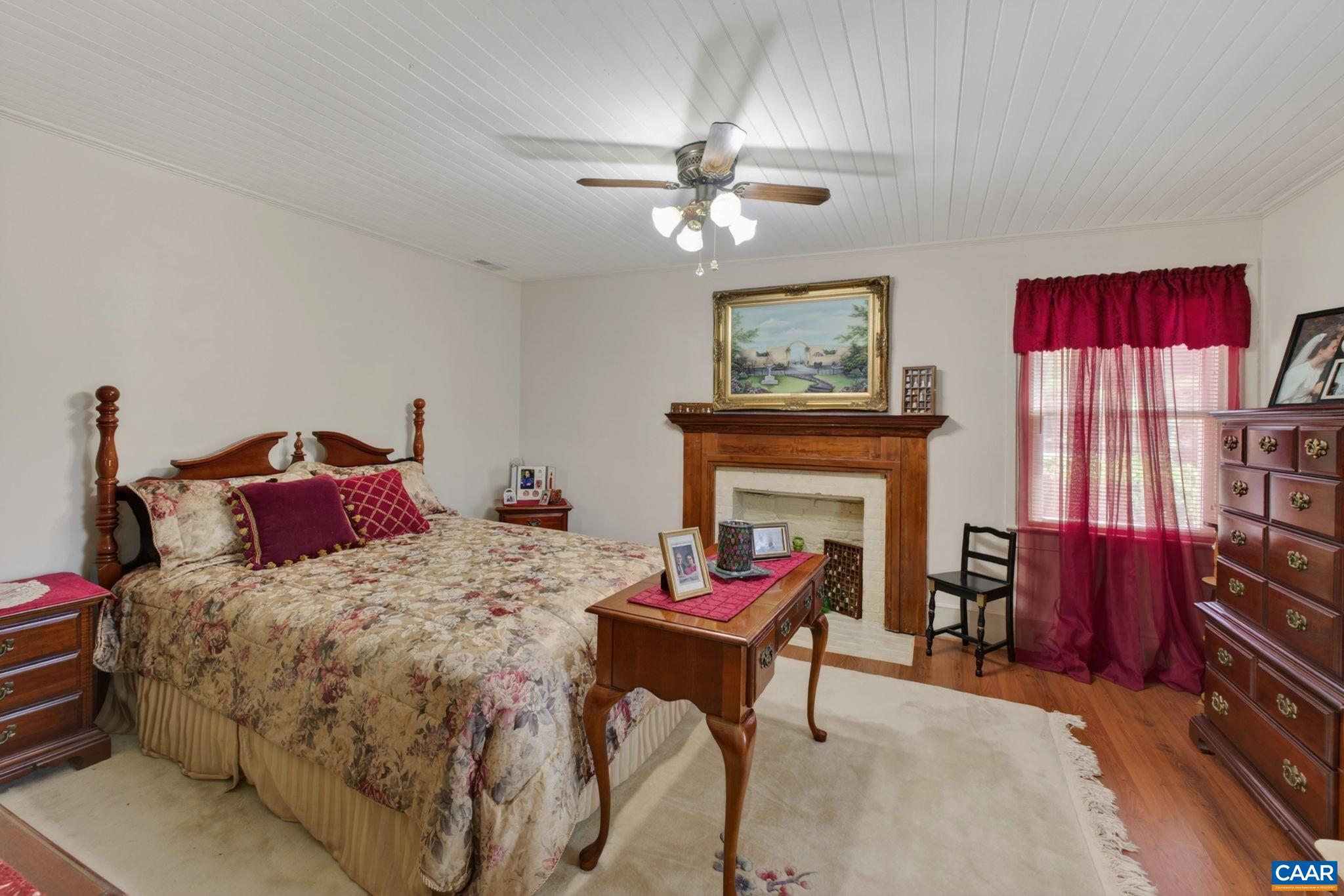 28 RIDGEWAY FARM CT, KESWICK, Virginia 22947, 4 Bedrooms Bedrooms, ,2 BathroomsBathrooms,Residential,28 RIDGEWAY FARM CT,676852 MLS # 676852