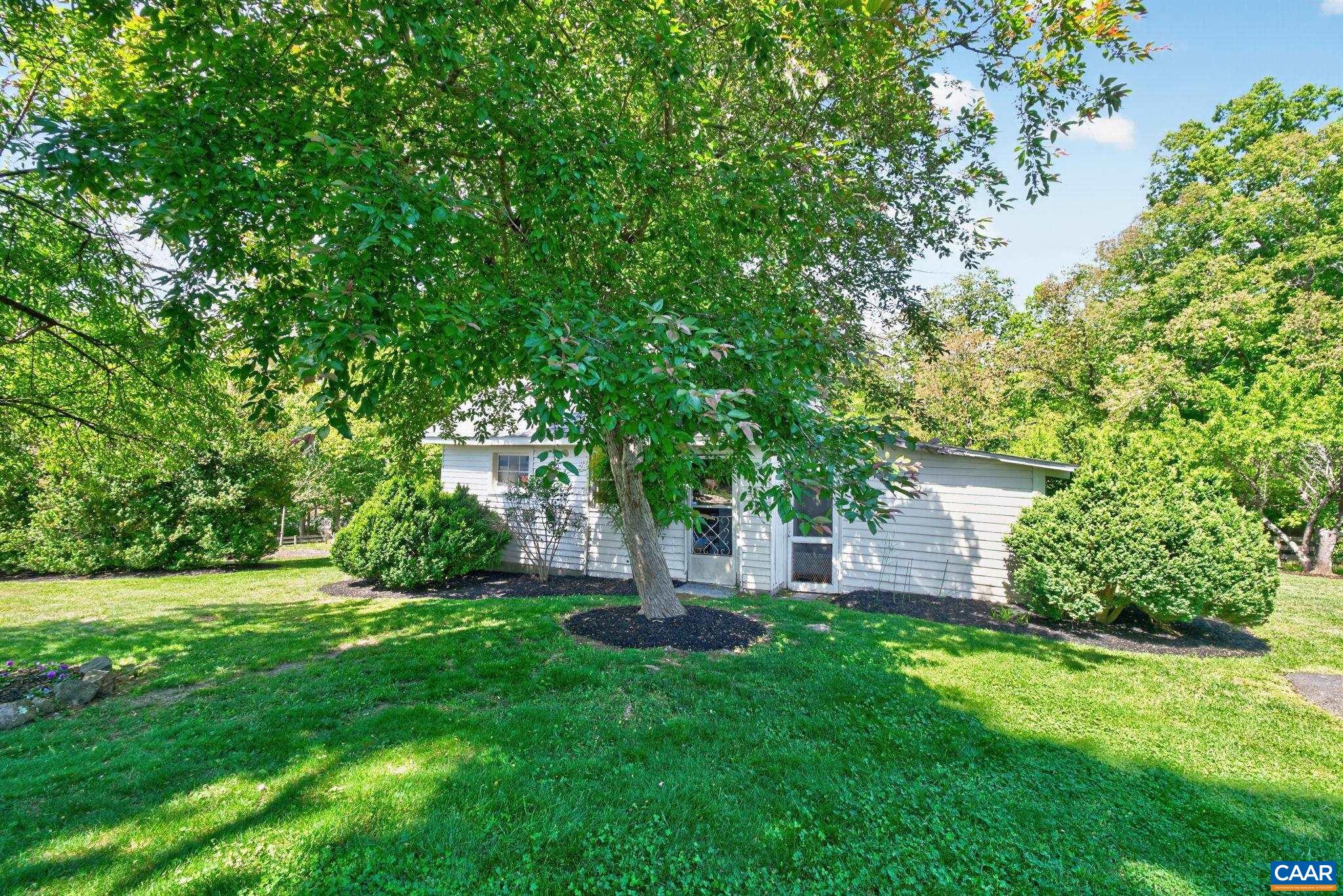 28 RIDGEWAY FARM CT, KESWICK, Virginia 22947, 4 Bedrooms Bedrooms, ,2 BathroomsBathrooms,Residential,28 RIDGEWAY FARM CT,676852 MLS # 676852