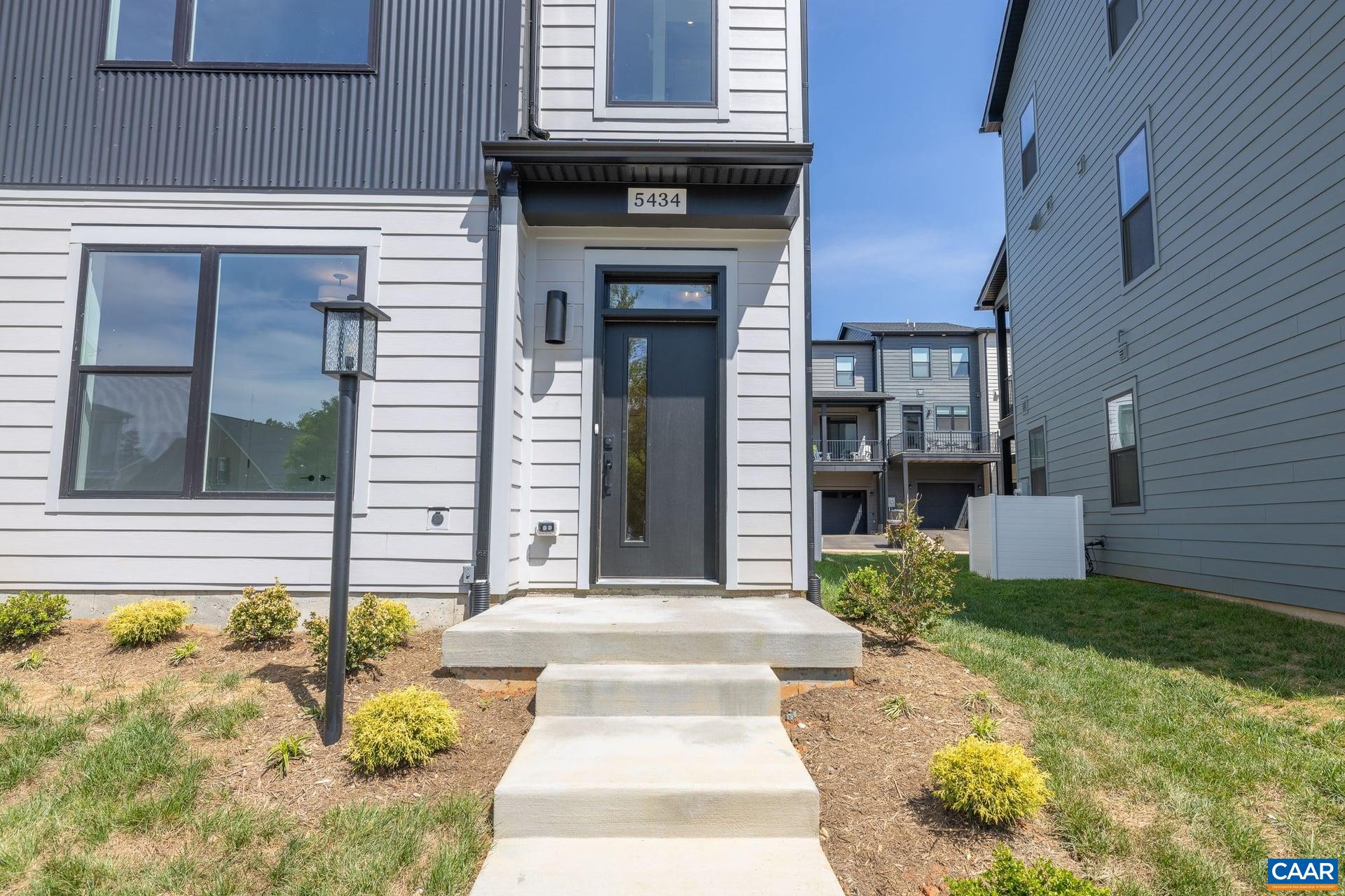 5434 GOLF DR, CROZET, Virginia 22932, 4 Bedrooms Bedrooms, ,3 BathroomsBathrooms,Residential,Avon,5434 GOLF DR,676854 MLS # 676854