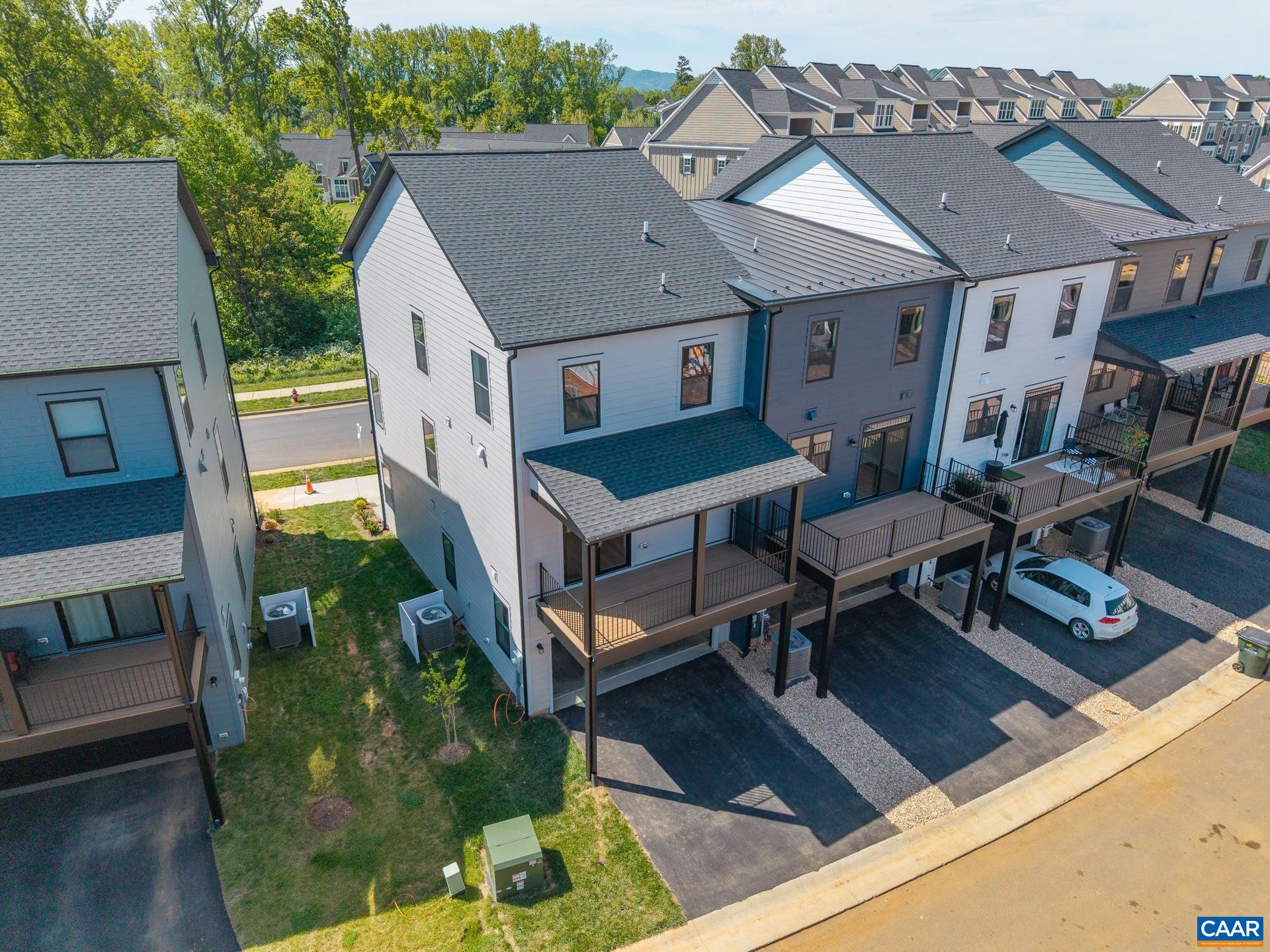 5434 GOLF DR, CROZET, Virginia 22932, 4 Bedrooms Bedrooms, ,3 BathroomsBathrooms,Residential,Avon,5434 GOLF DR,676854 MLS # 676854