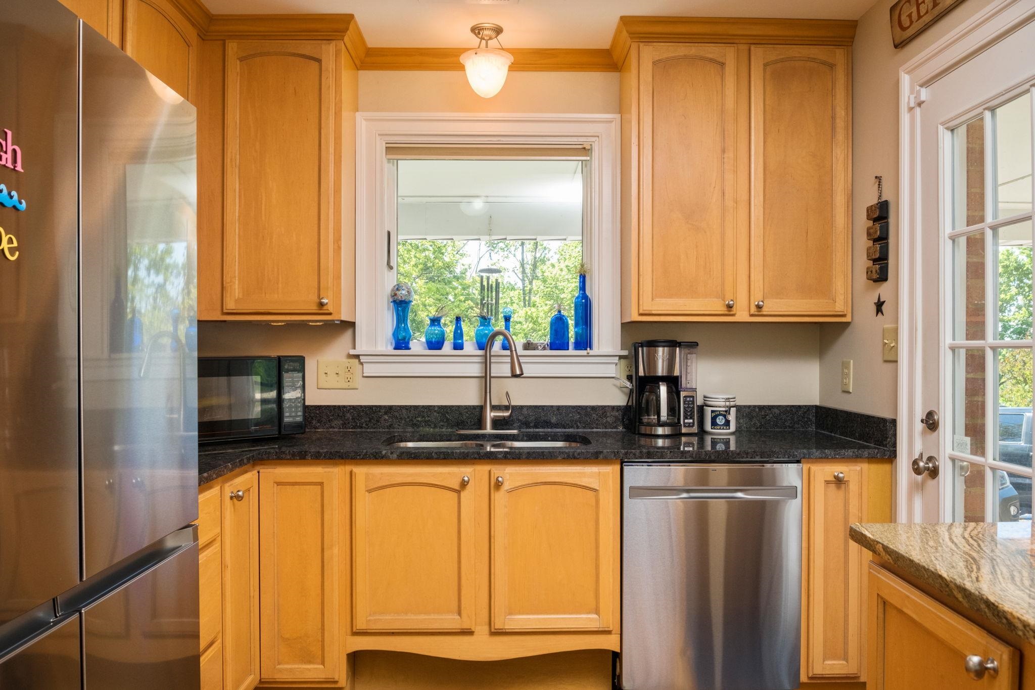 446 MOUNTAIN VIEW DR, STAUNTON, Virginia 24401, 3 Bedrooms Bedrooms, ,2 BathroomsBathrooms,Residential,446 MOUNTAIN VIEW DR,676857 MLS # 676857