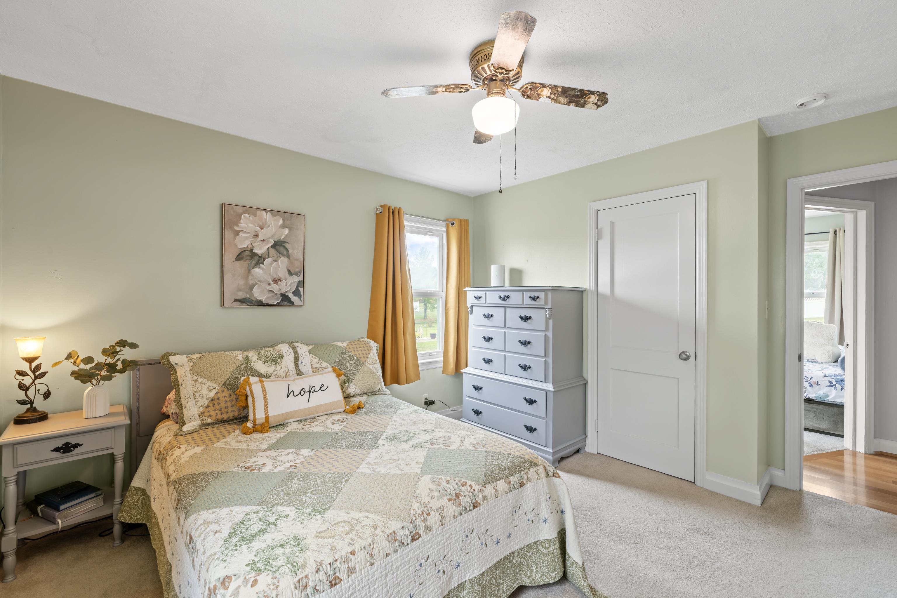 118 STUART AVE, STUARTS DRAFT, Virginia 24477, 2 Bedrooms Bedrooms, ,1 BathroomBathrooms,Residential,118 STUART AVE,676858 MLS # 676858