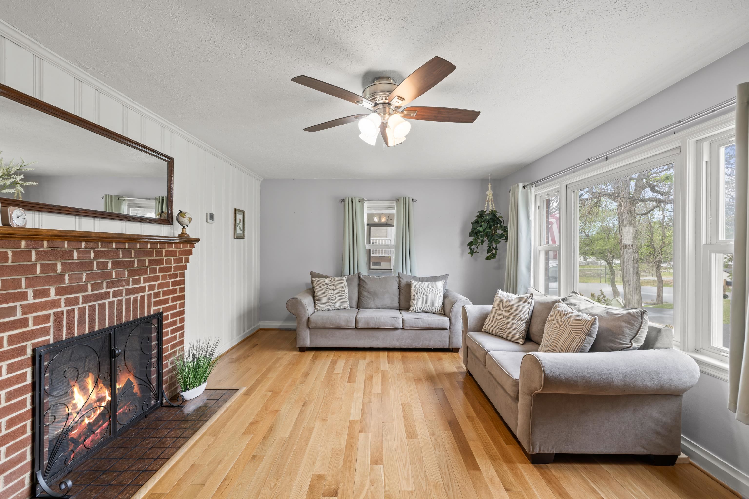 118 STUART AVE, STUARTS DRAFT, Virginia 24477, 2 Bedrooms Bedrooms, ,1 BathroomBathrooms,Residential,118 STUART AVE,676858 MLS # 676858