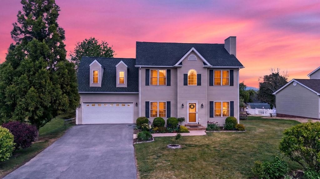 106 BOWMANS RUN DR, STUARTS DRAFT, Virginia 24477, 3 Bedrooms Bedrooms, ,2 BathroomsBathrooms,Residential,106 BOWMANS RUN DR,676859 MLS # 676859