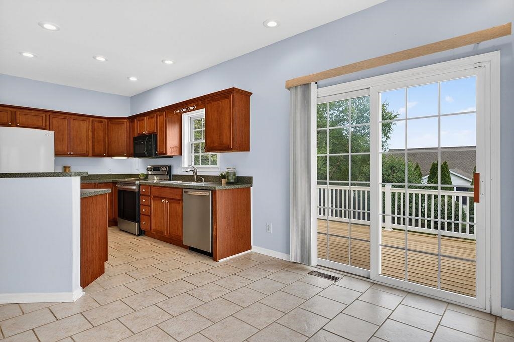 106 BOWMANS RUN DR, STUARTS DRAFT, Virginia 24477, 3 Bedrooms Bedrooms, ,2 BathroomsBathrooms,Residential,106 BOWMANS RUN DR,676859 MLS # 676859