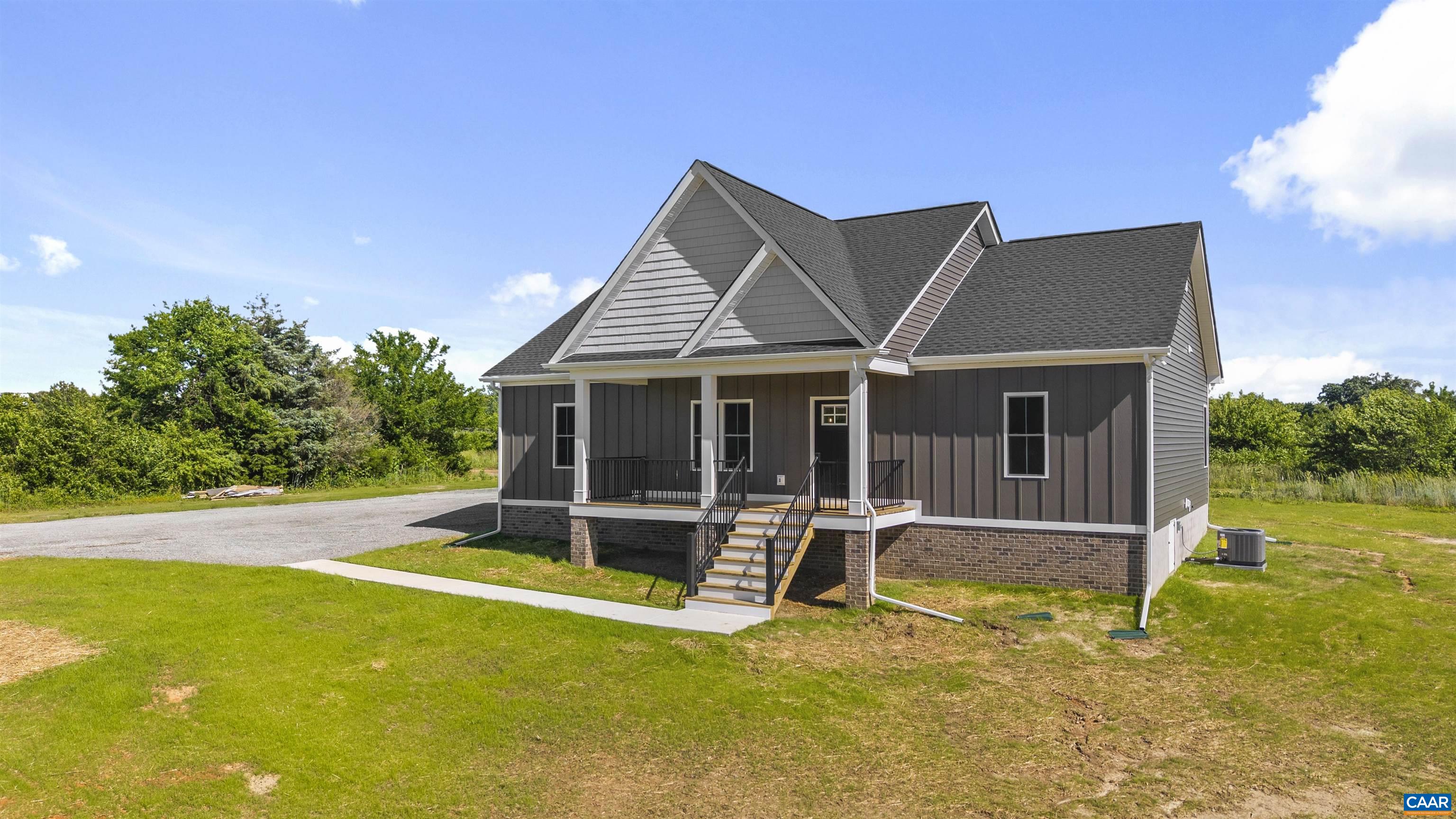 295 HICKORY HOLLOW LN, FORK UNION, Virginia 23022, 3 Bedrooms Bedrooms, ,2 BathroomsBathrooms,Residential,295 HICKORY HOLLOW LN,676861 MLS # 676861