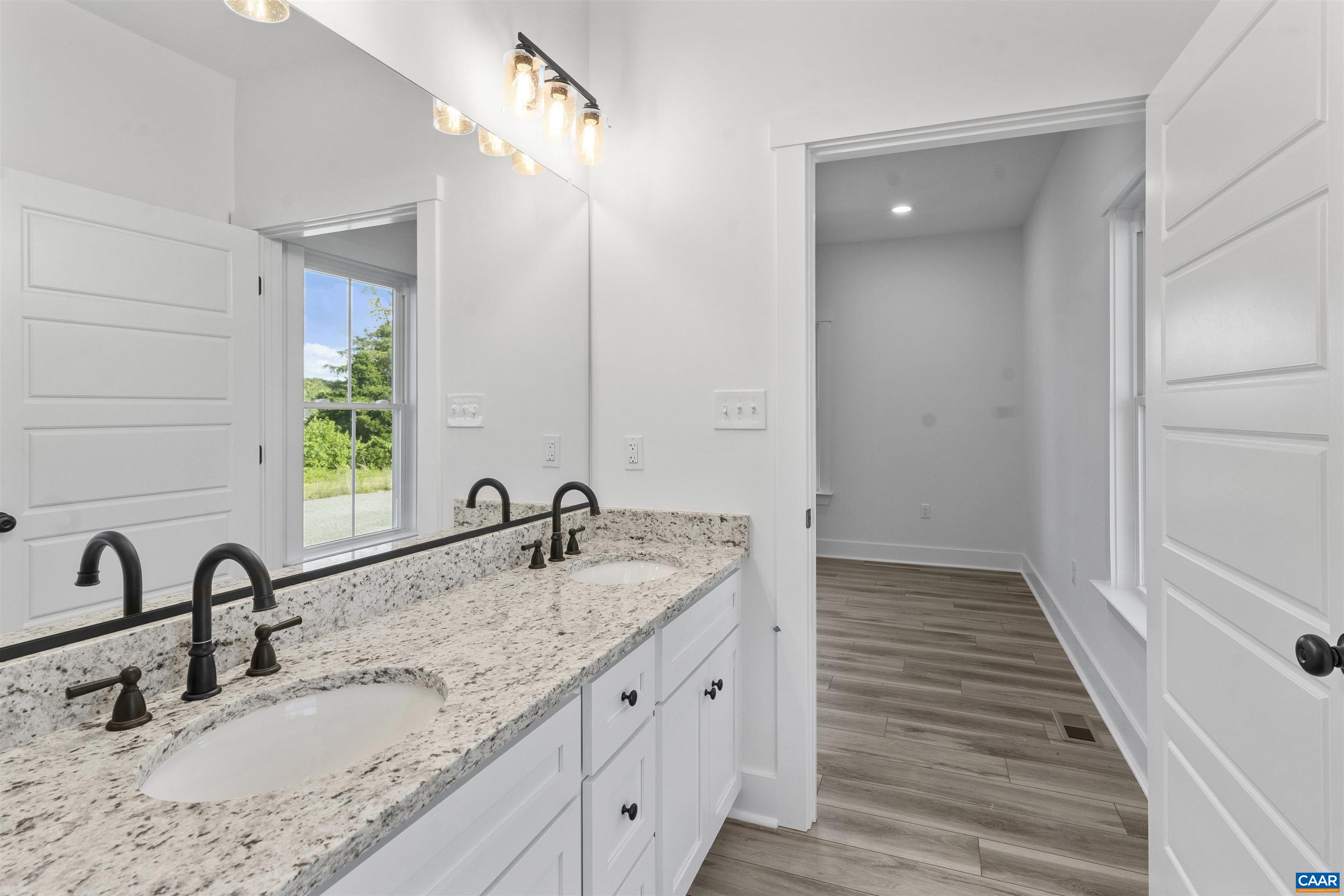 295 HICKORY HOLLOW LN, FORK UNION, Virginia 23022, 3 Bedrooms Bedrooms, ,2 BathroomsBathrooms,Residential,295 HICKORY HOLLOW LN,676861 MLS # 676861