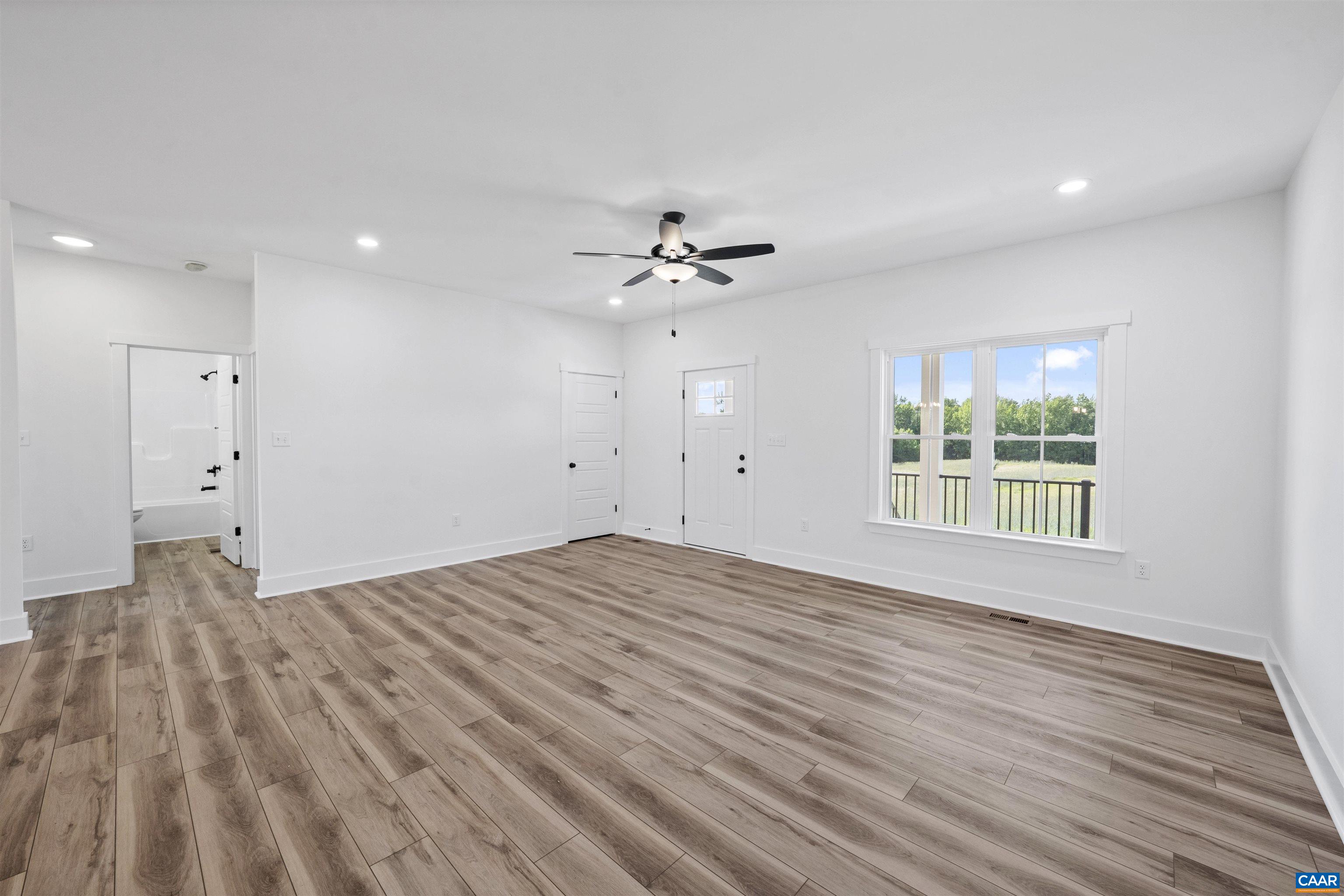 295 HICKORY HOLLOW LN, FORK UNION, Virginia 23022, 3 Bedrooms Bedrooms, ,2 BathroomsBathrooms,Residential,295 HICKORY HOLLOW LN,676861 MLS # 676861