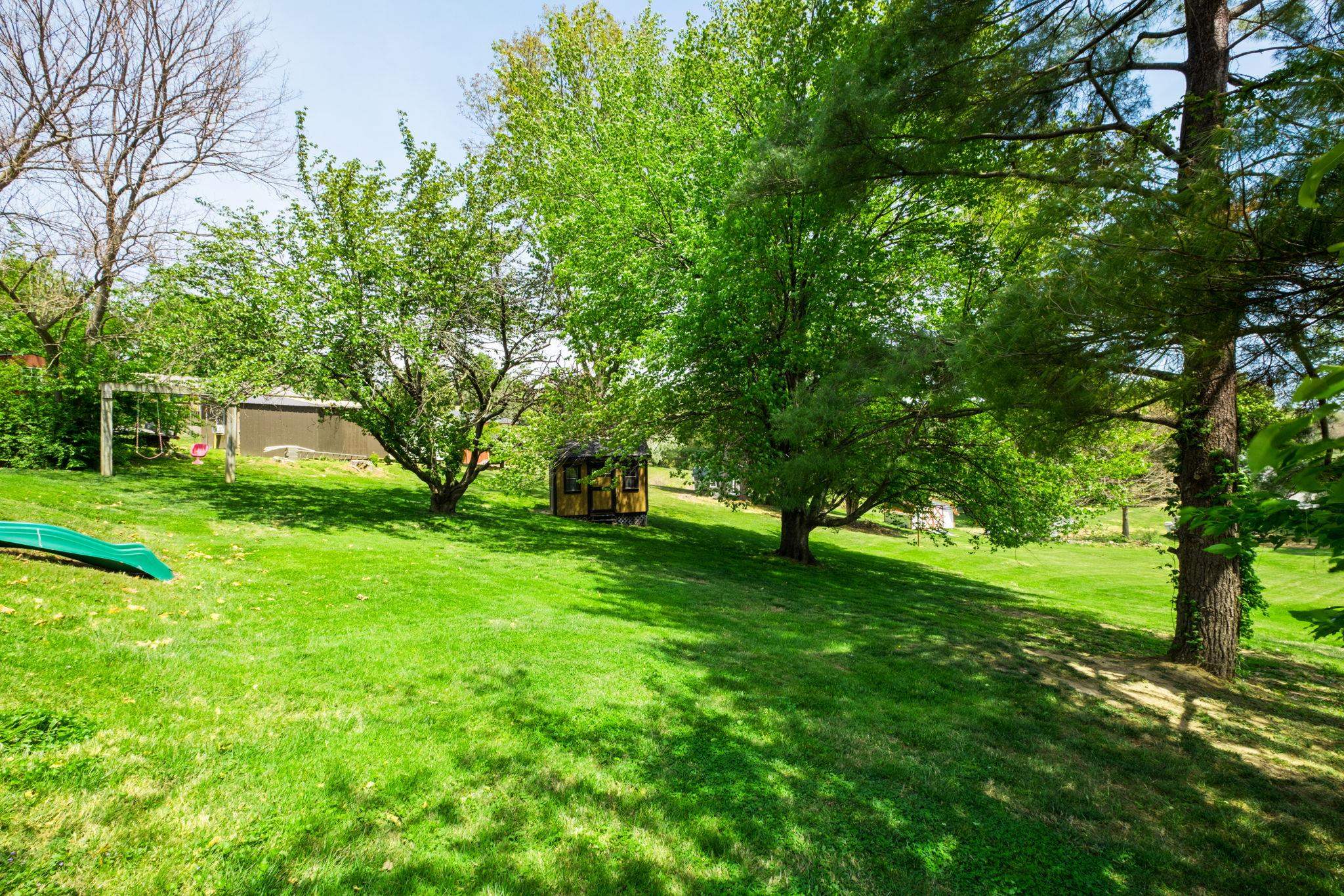 5530 GLADE VIEW DR, BRIDGEWATER, Virginia 22812, 3 Bedrooms Bedrooms, ,2 BathroomsBathrooms,Residential,5530 GLADE VIEW DR,676862 MLS # 676862