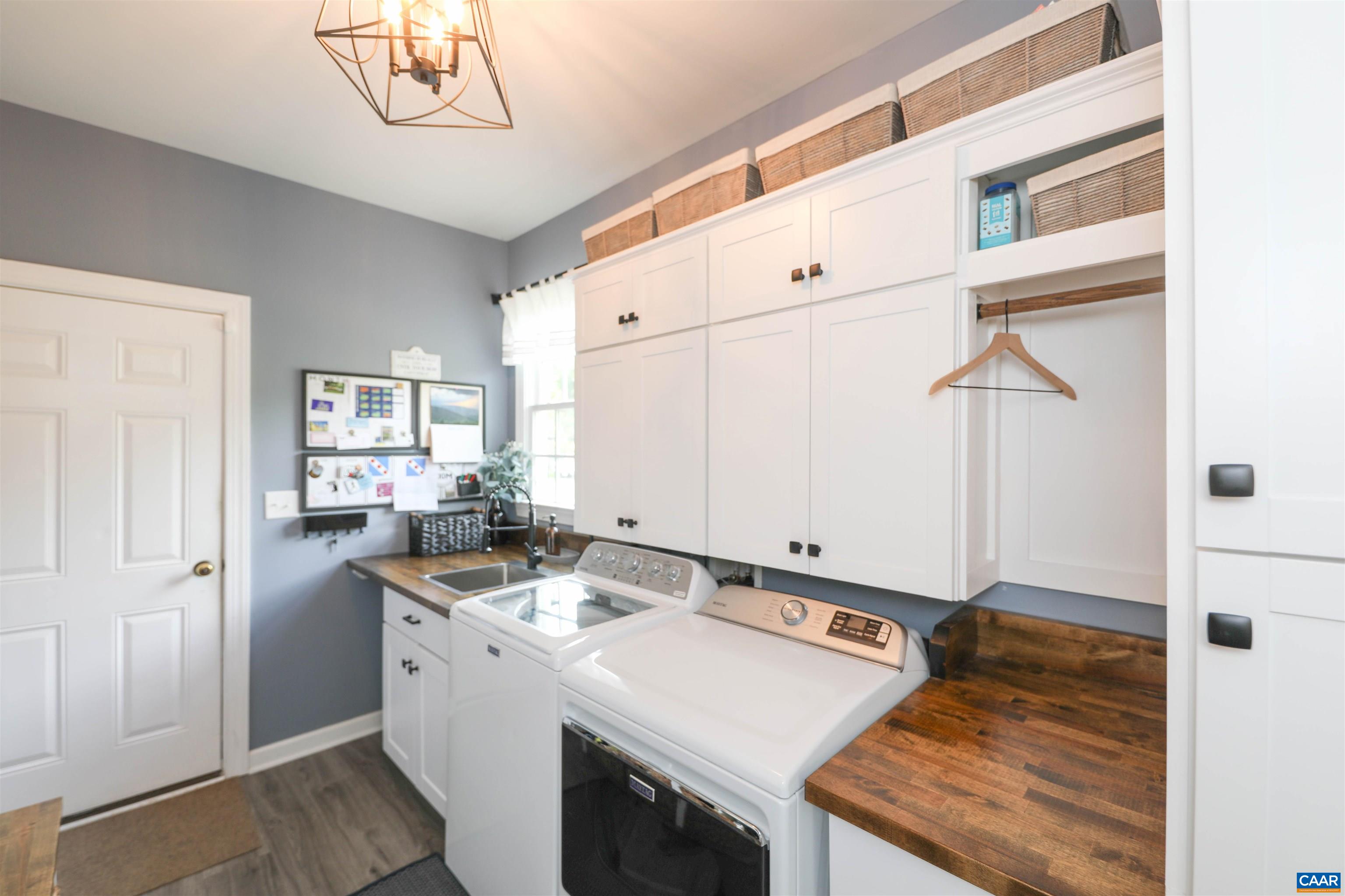 6694 WELBOURNE LN, CROZET, Virginia 22932, 5 Bedrooms Bedrooms, ,4 BathroomsBathrooms,Residential,6694 WELBOURNE LN,676864 MLS # 676864