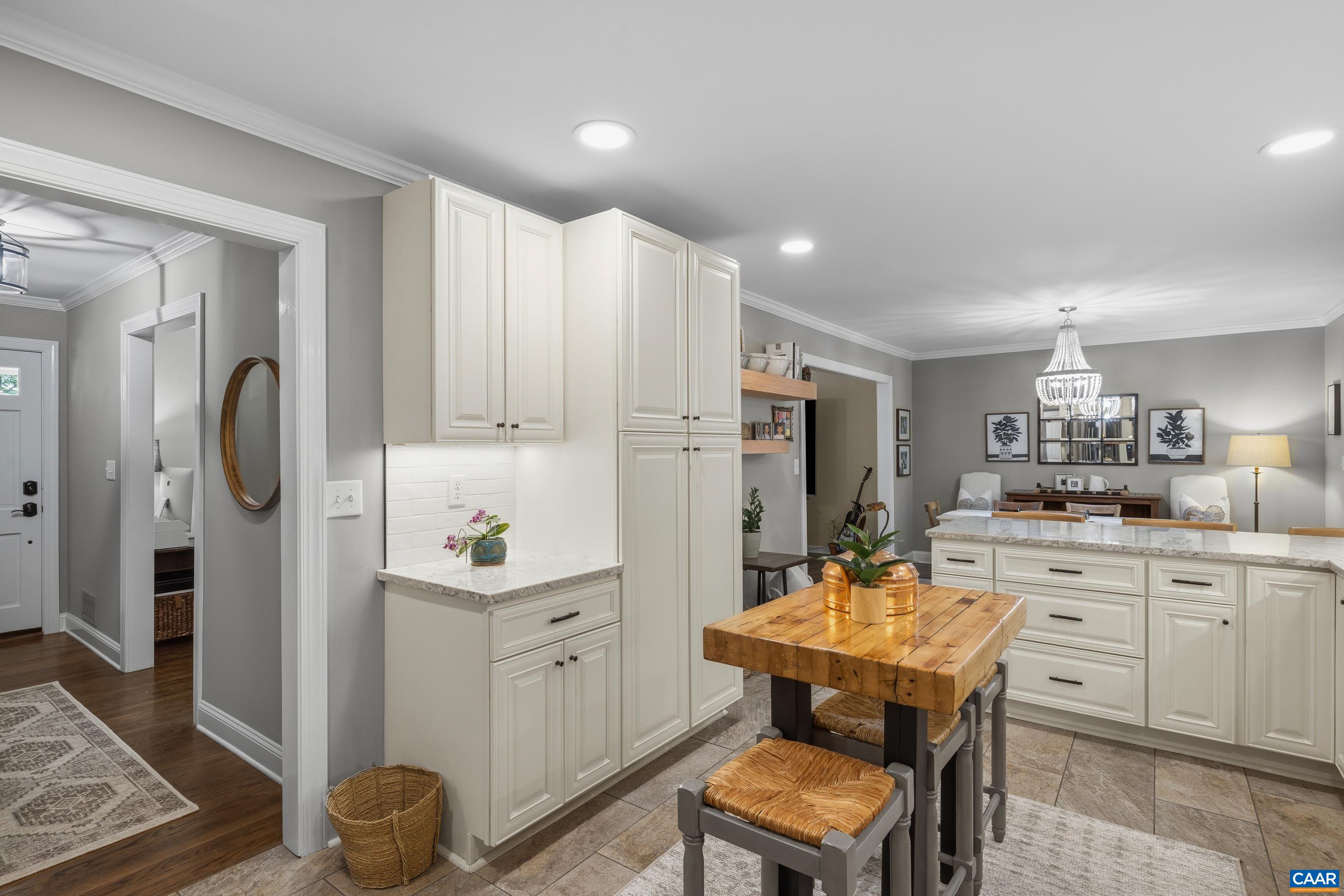 134 W PARK DR, CHARLOTTESVILLE, Virginia 22901, 5 Bedrooms Bedrooms, ,3 BathroomsBathrooms,Residential,134 W PARK DR,676866 MLS # 676866