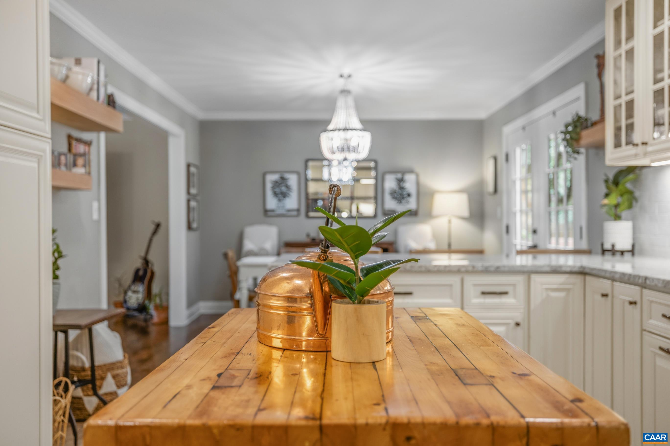 134 W PARK DR, CHARLOTTESVILLE, Virginia 22901, 5 Bedrooms Bedrooms, ,3 BathroomsBathrooms,Residential,134 W PARK DR,676866 MLS # 676866