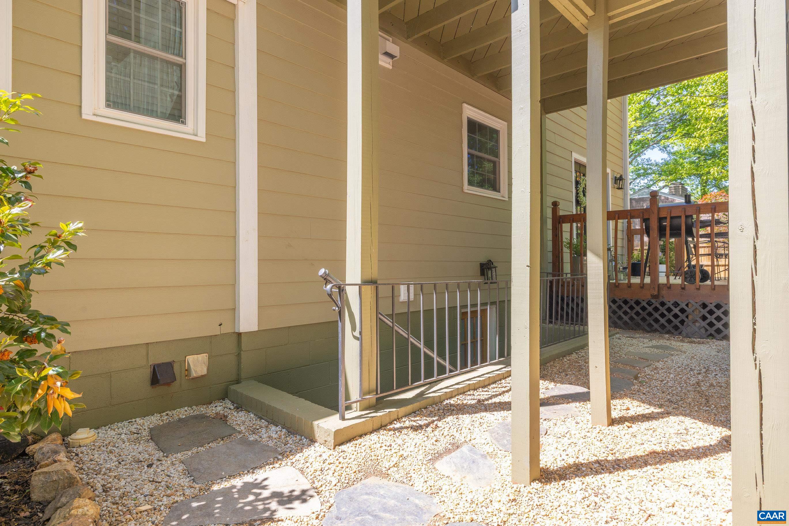 134 W PARK DR, CHARLOTTESVILLE, Virginia 22901, 5 Bedrooms Bedrooms, ,3 BathroomsBathrooms,Residential,134 W PARK DR,676866 MLS # 676866