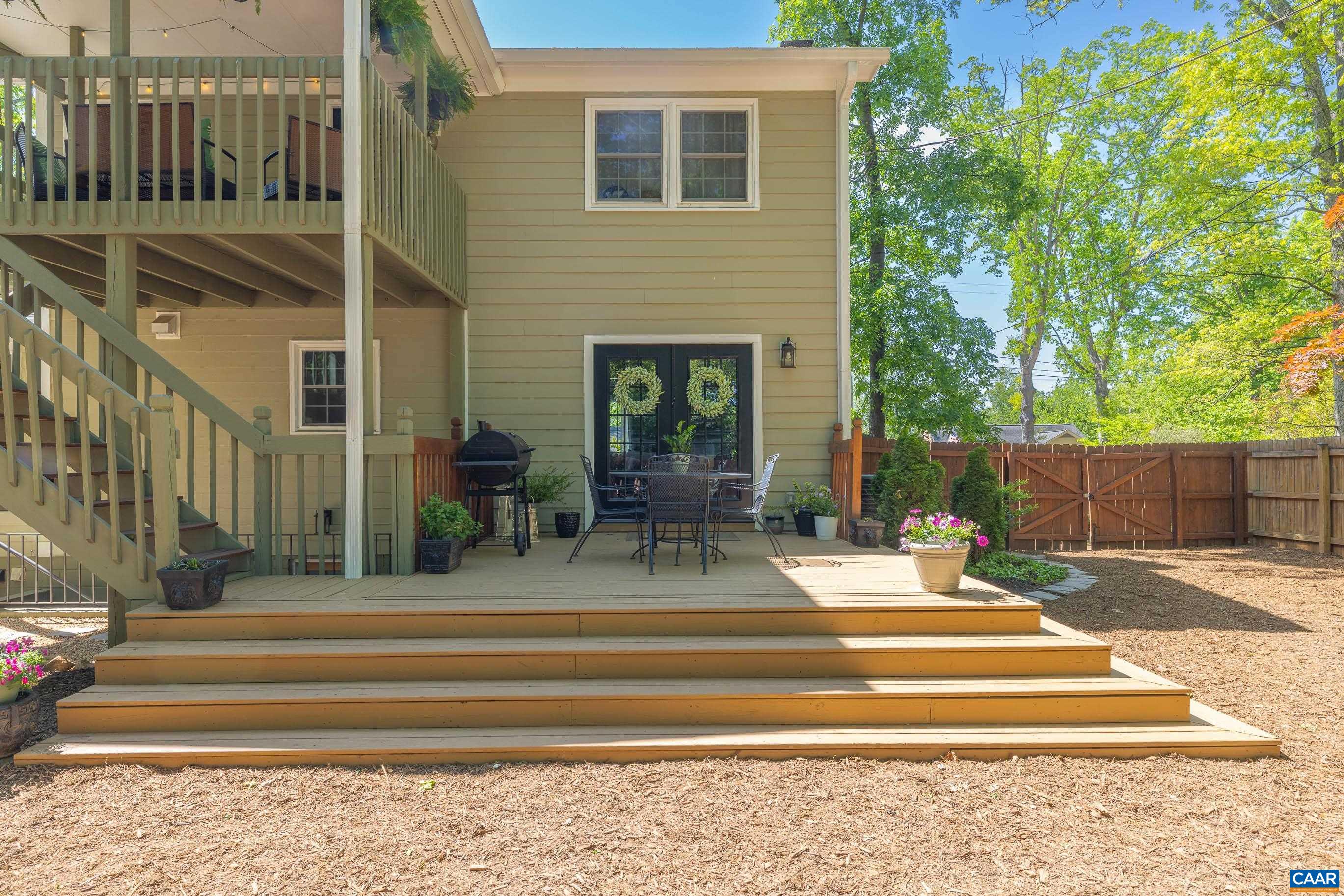 134 W PARK DR, CHARLOTTESVILLE, Virginia 22901, 5 Bedrooms Bedrooms, ,3 BathroomsBathrooms,Residential,134 W PARK DR,676866 MLS # 676866