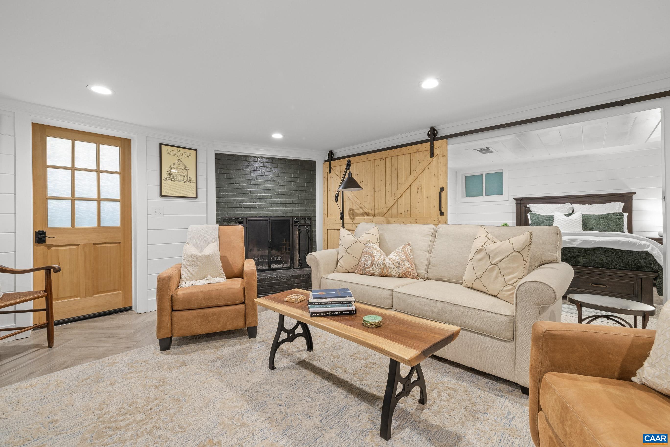 134 W PARK DR, CHARLOTTESVILLE, Virginia 22901, 5 Bedrooms Bedrooms, ,3 BathroomsBathrooms,Residential,134 W PARK DR,676866 MLS # 676866