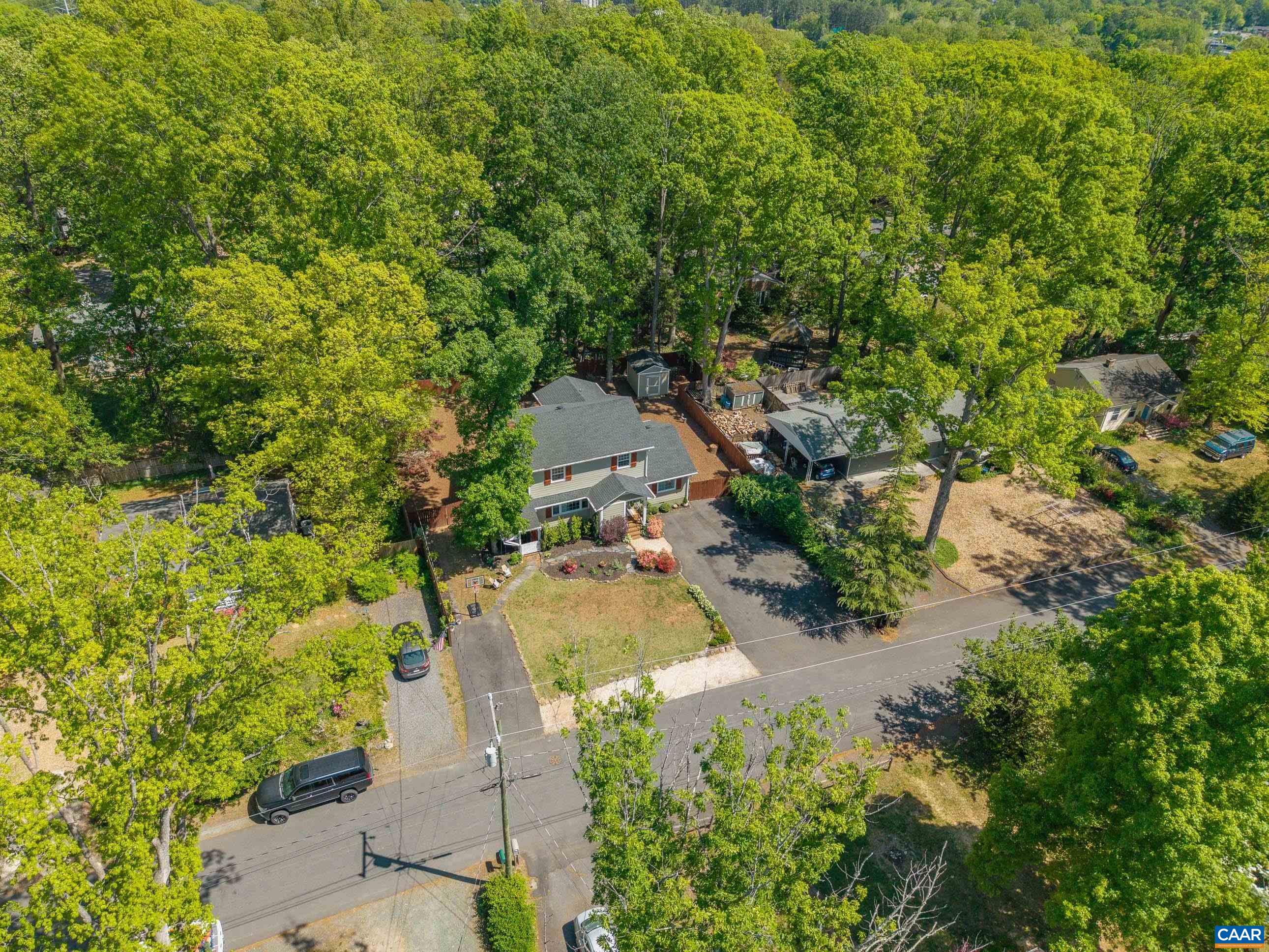 134 W PARK DR, CHARLOTTESVILLE, Virginia 22901, 5 Bedrooms Bedrooms, ,3 BathroomsBathrooms,Residential,134 W PARK DR,676866 MLS # 676866