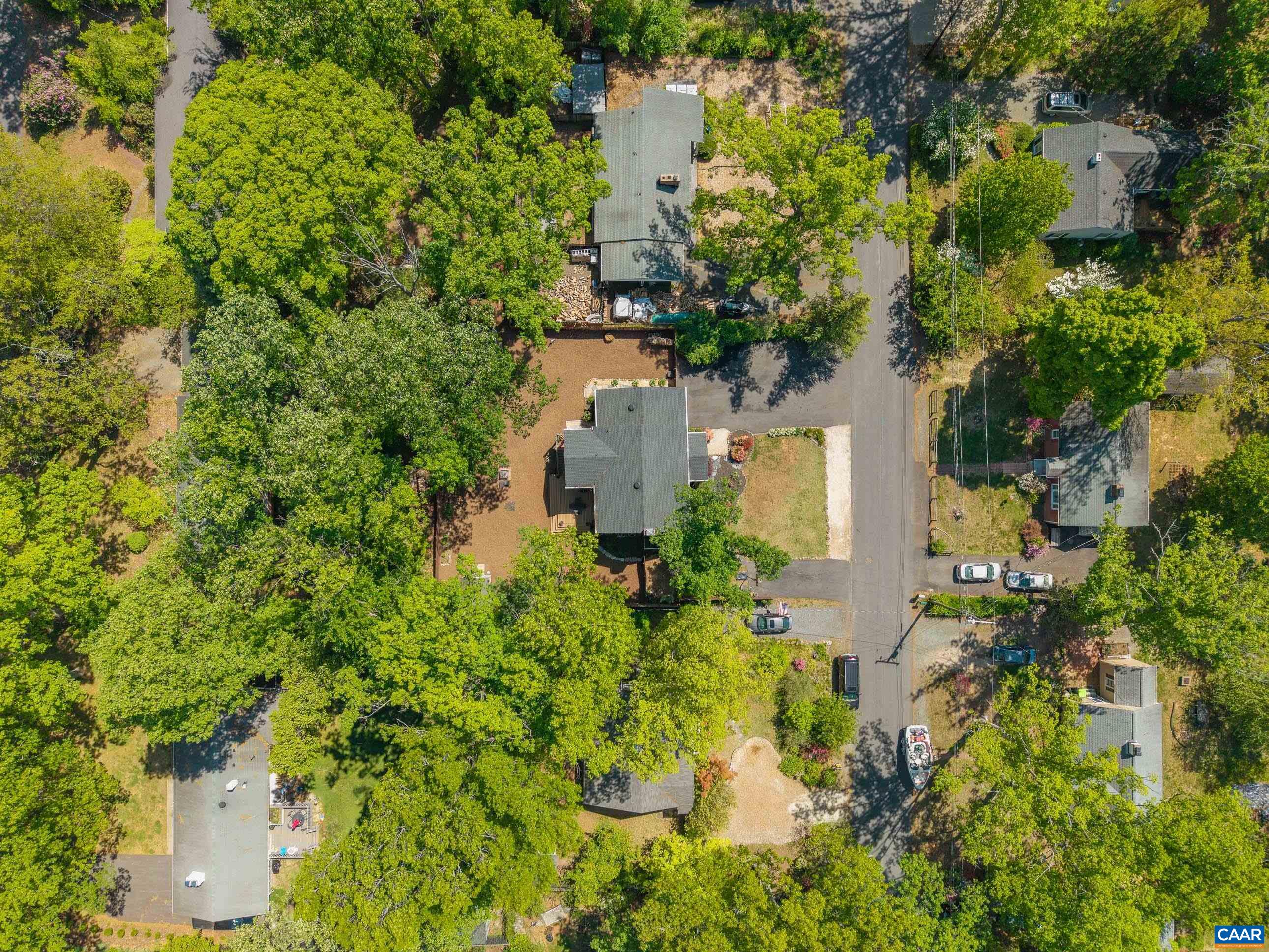 134 W PARK DR, CHARLOTTESVILLE, Virginia 22901, 5 Bedrooms Bedrooms, ,3 BathroomsBathrooms,Residential,134 W PARK DR,676866 MLS # 676866