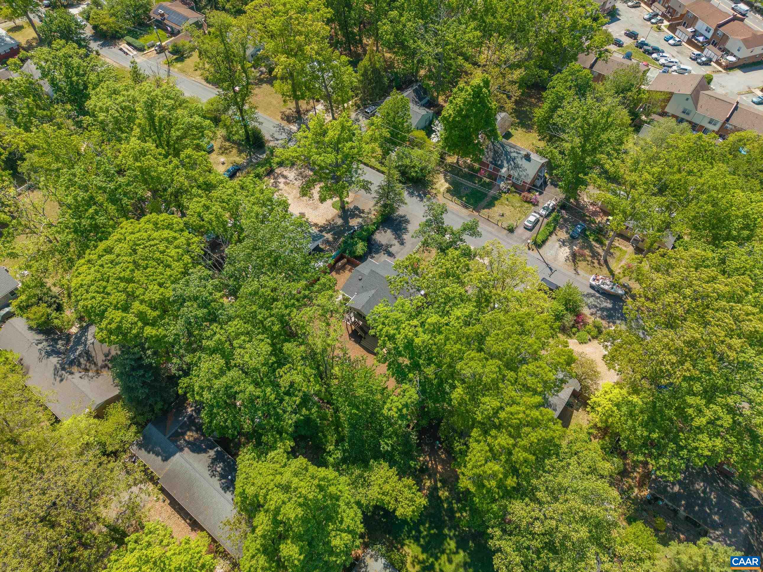 134 W PARK DR, CHARLOTTESVILLE, Virginia 22901, 5 Bedrooms Bedrooms, ,3 BathroomsBathrooms,Residential,134 W PARK DR,676866 MLS # 676866