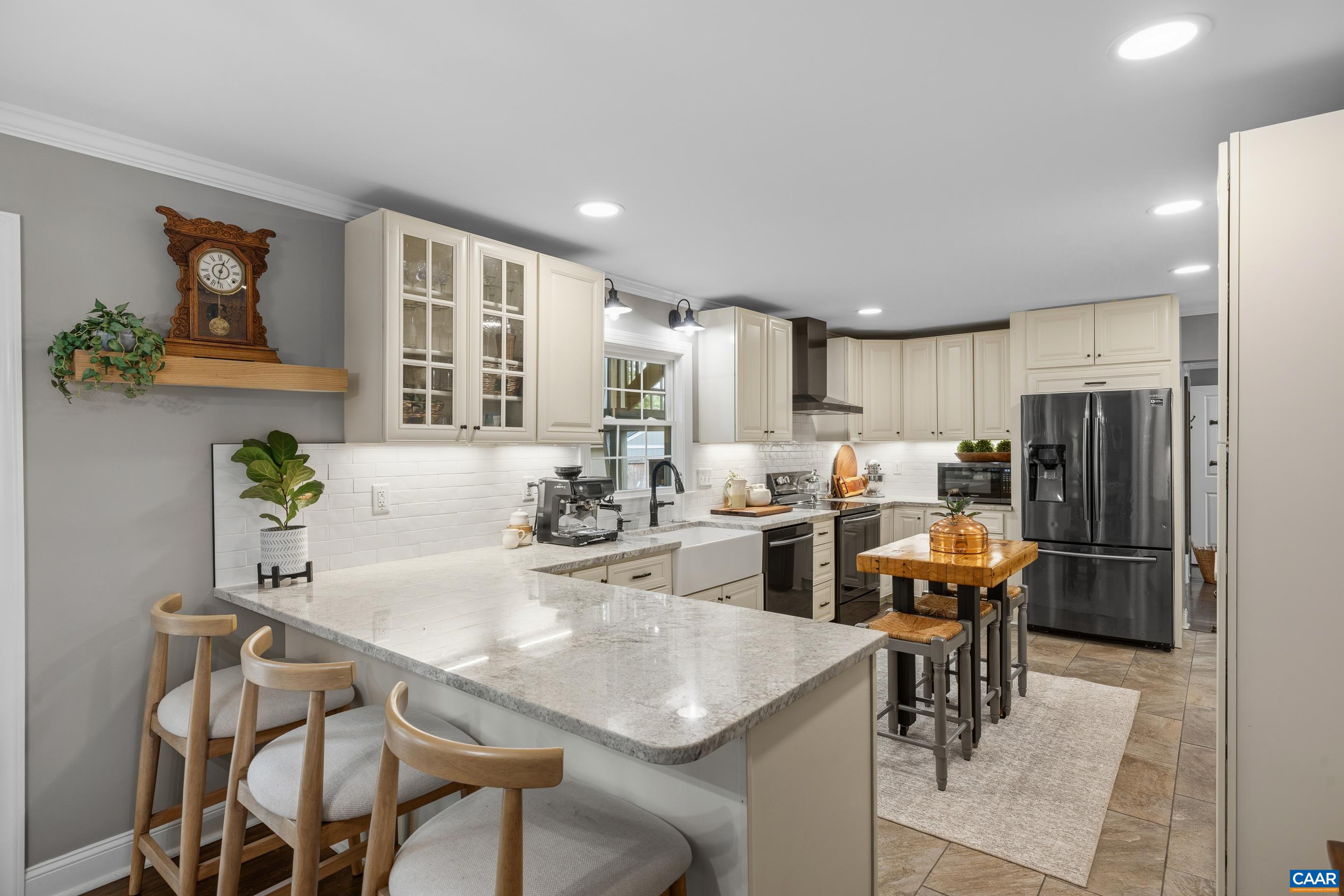 134 W PARK DR, CHARLOTTESVILLE, Virginia 22901, 5 Bedrooms Bedrooms, ,3 BathroomsBathrooms,Residential,134 W PARK DR,676866 MLS # 676866