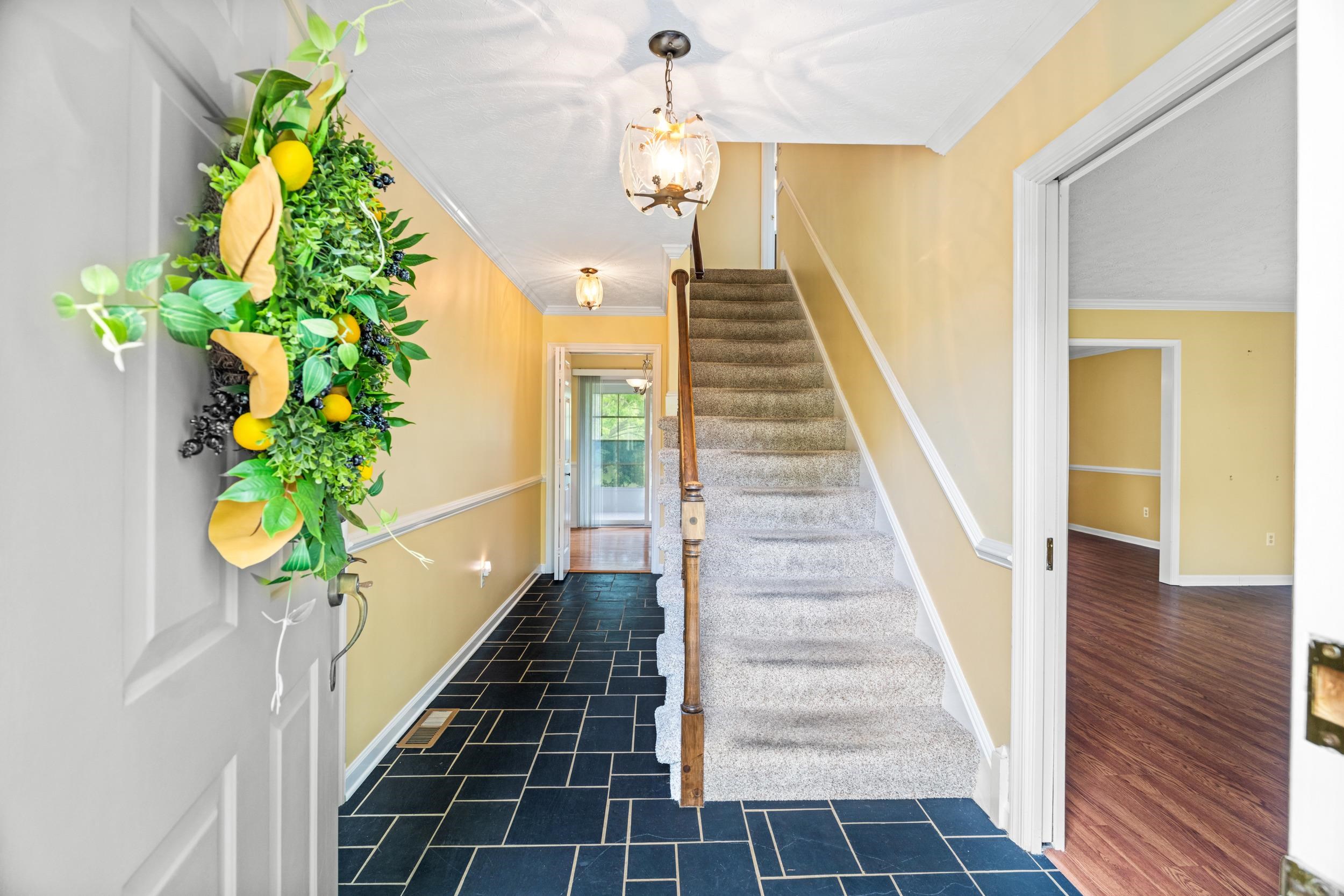 32 HENKEL RD, WAYNESBORO, Virginia 22980, 5 Bedrooms Bedrooms, ,3 BathroomsBathrooms,Residential,32 HENKEL RD,676871 MLS # 676871