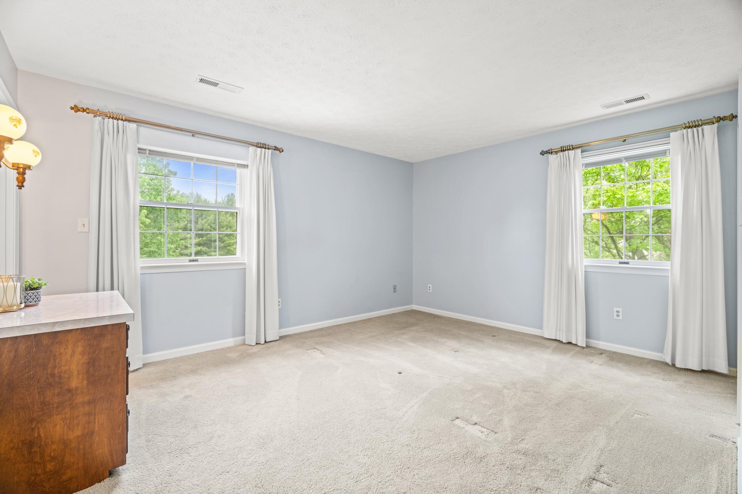 32 HENKEL RD, WAYNESBORO, Virginia 22980, 5 Bedrooms Bedrooms, ,3 BathroomsBathrooms,Residential,32 HENKEL RD,676871 MLS # 676871