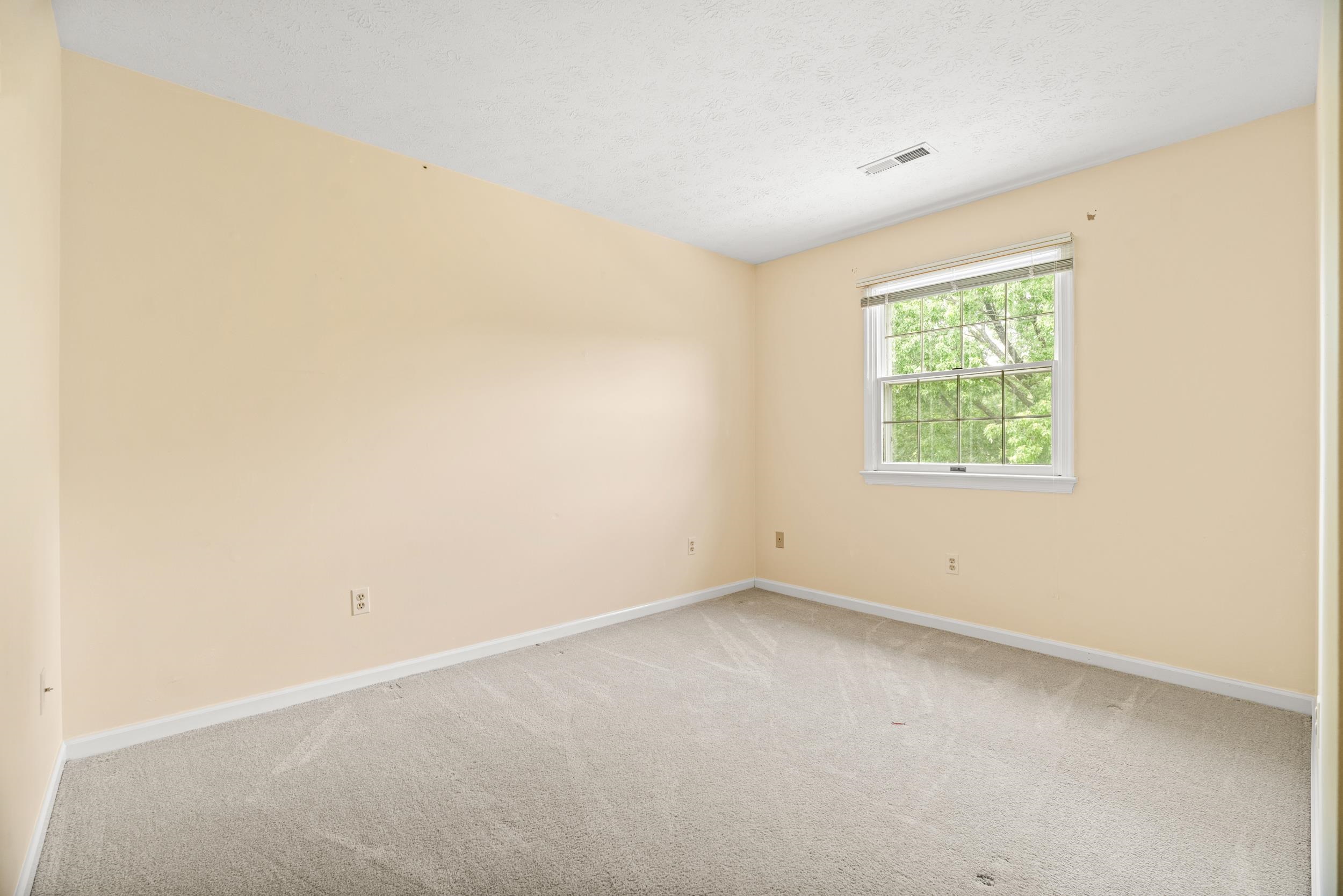 32 HENKEL RD, WAYNESBORO, Virginia 22980, 5 Bedrooms Bedrooms, ,3 BathroomsBathrooms,Residential,32 HENKEL RD,676871 MLS # 676871
