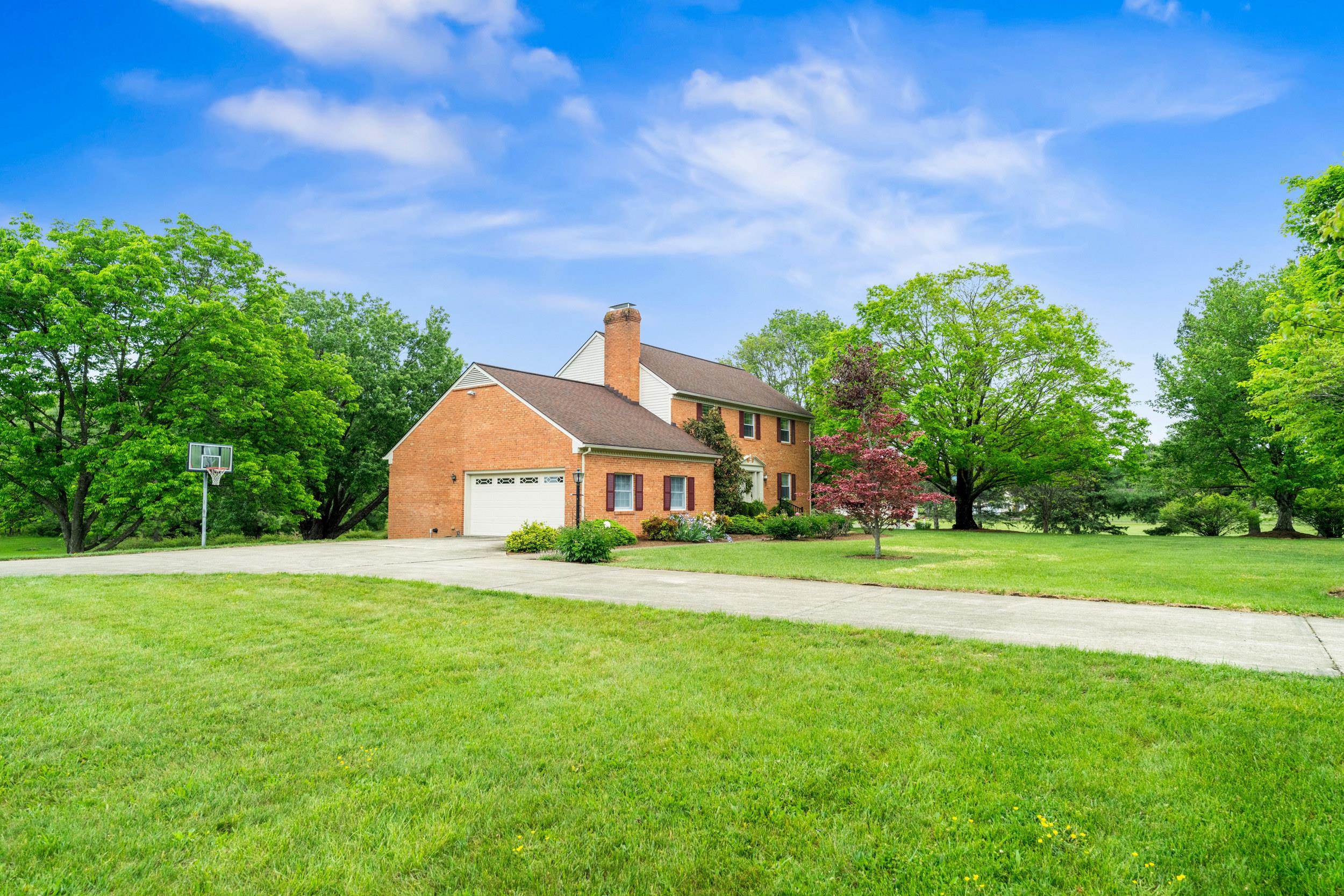32 HENKEL RD, WAYNESBORO, Virginia 22980, 5 Bedrooms Bedrooms, ,3 BathroomsBathrooms,Residential,32 HENKEL RD,676871 MLS # 676871