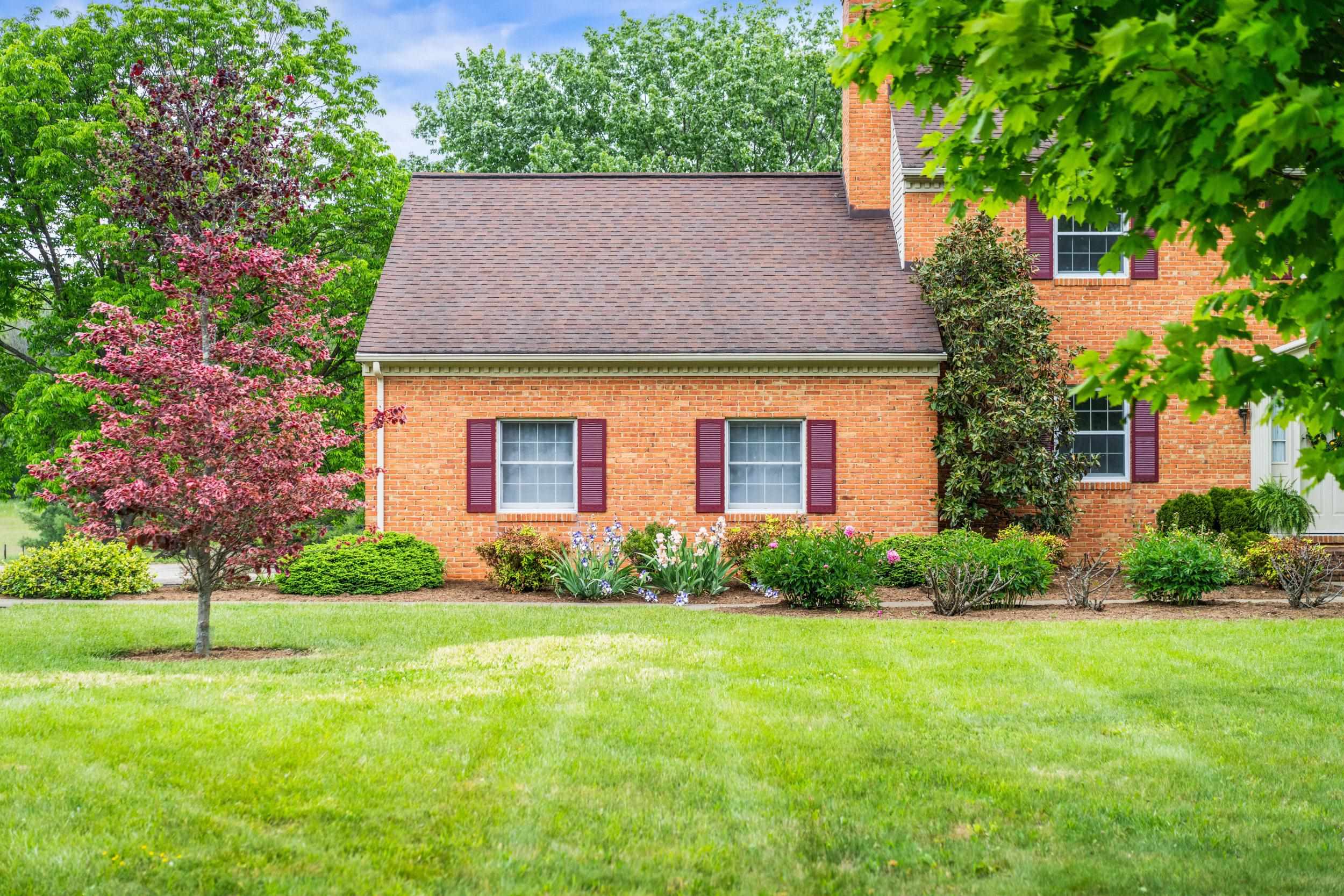 32 HENKEL RD, WAYNESBORO, Virginia 22980, 5 Bedrooms Bedrooms, ,3 BathroomsBathrooms,Residential,32 HENKEL RD,676871 MLS # 676871